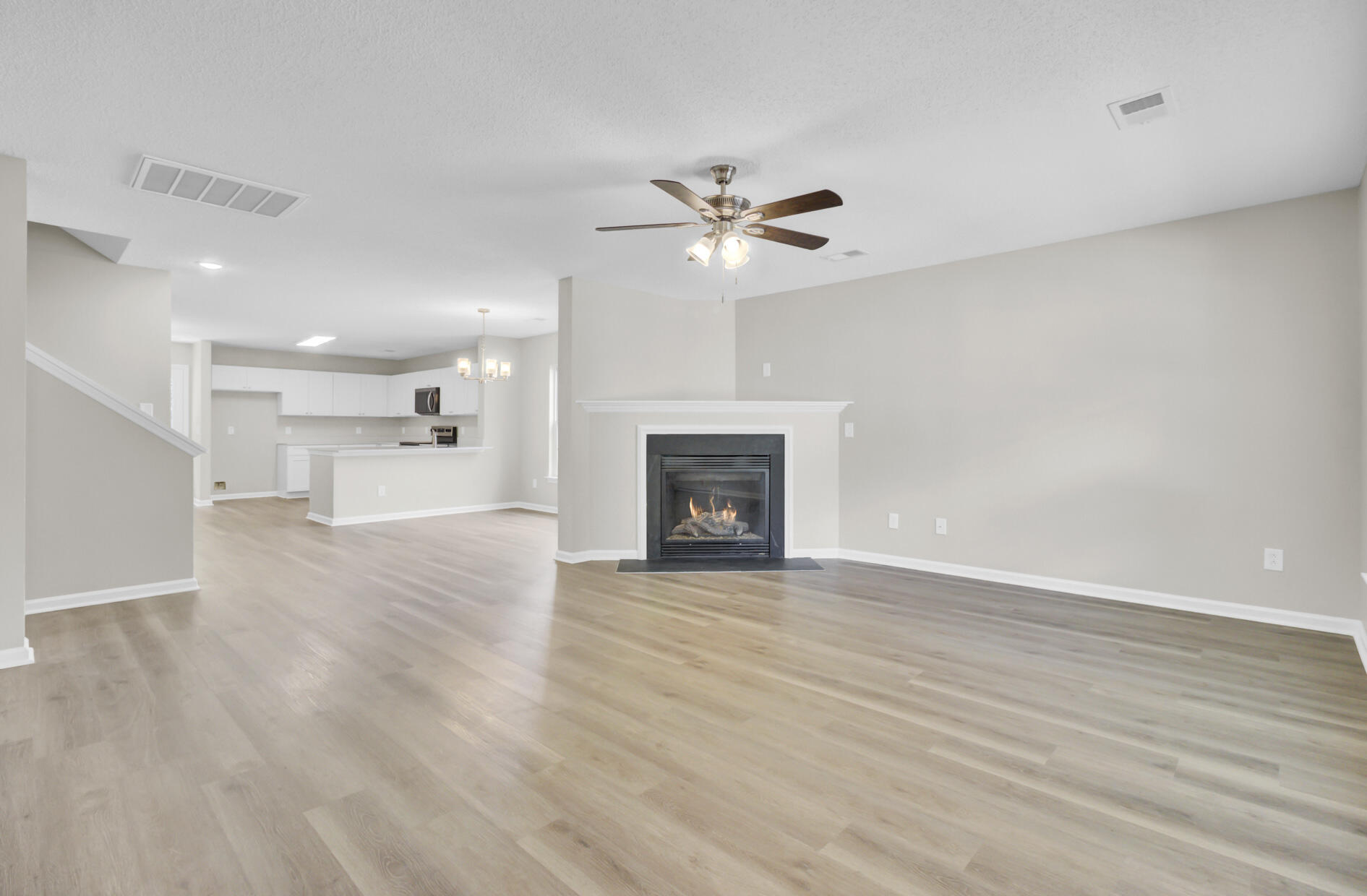 Property image 4 of 112 Malibu Road in Brookwood, Summerville, SC 29483