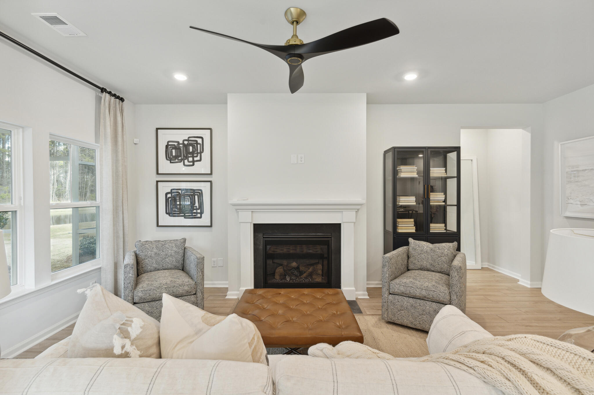 Property image 3 of 1042 Tulip Shell Street in Summers Corner, Summerville, SC 29485