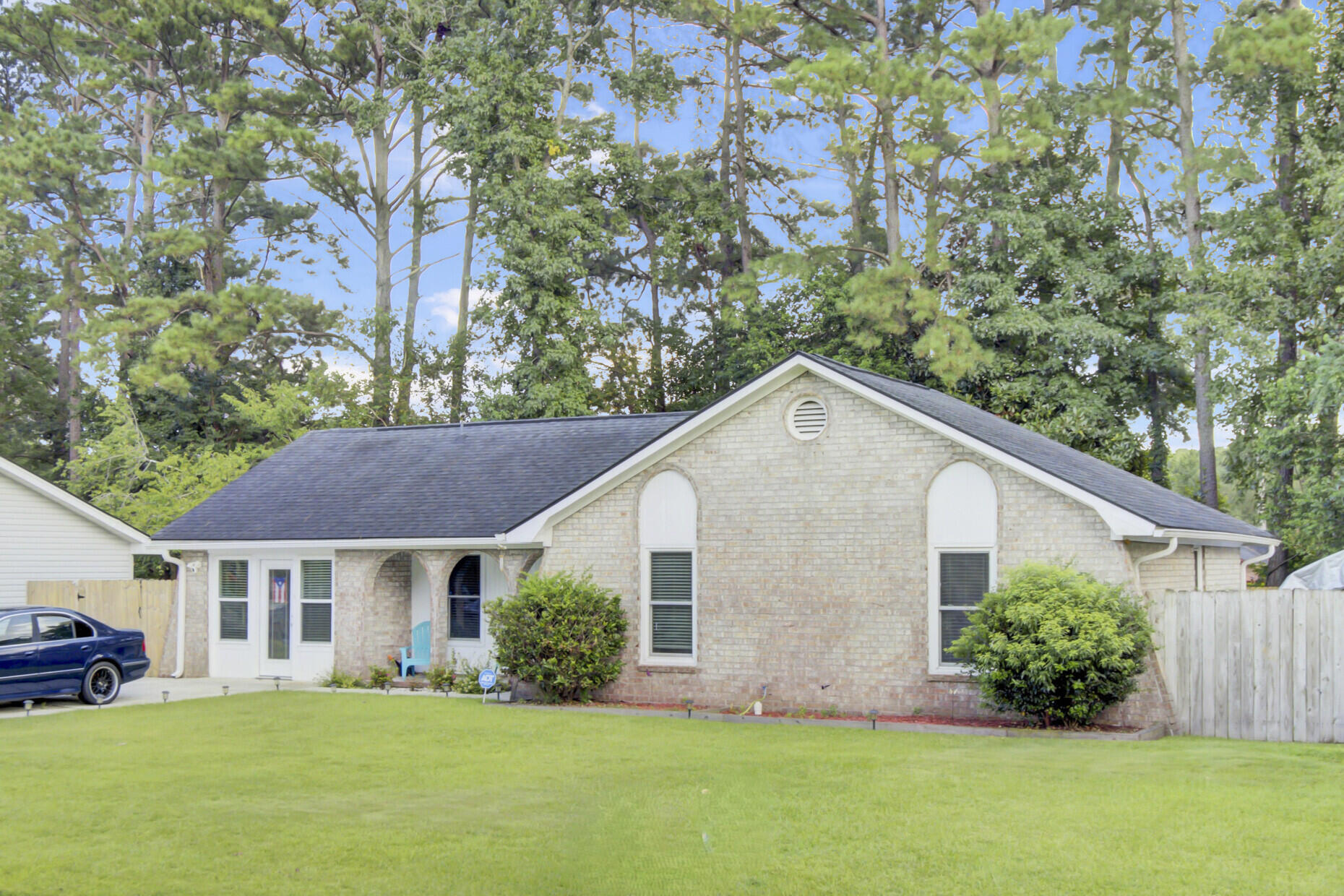 Property image 2 of 304 Vixen Boulevard in Foxborough, Goose Creek, SC 29445
