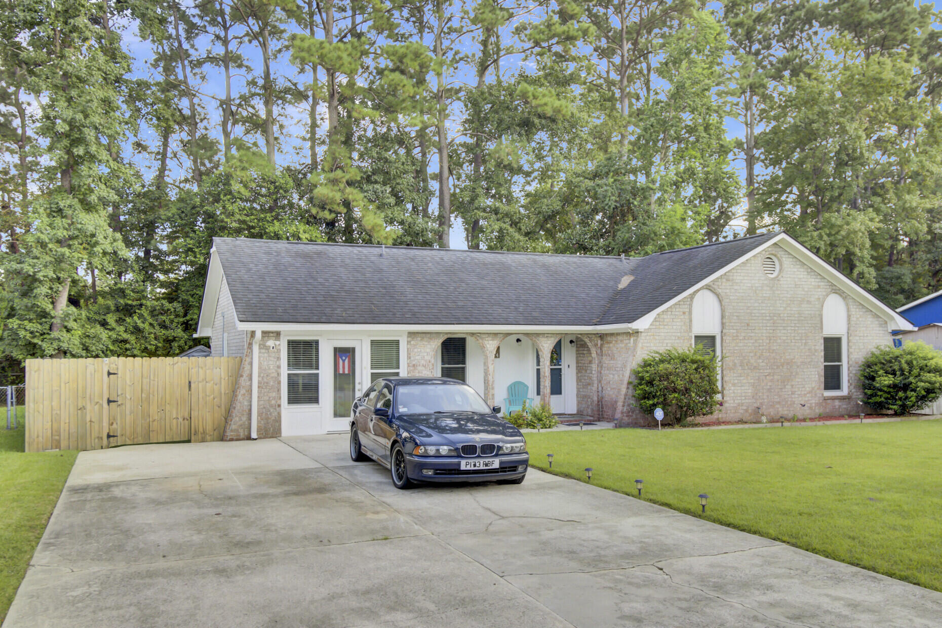 Property image 3 of 304 Vixen Boulevard in Foxborough, Goose Creek, SC 29445