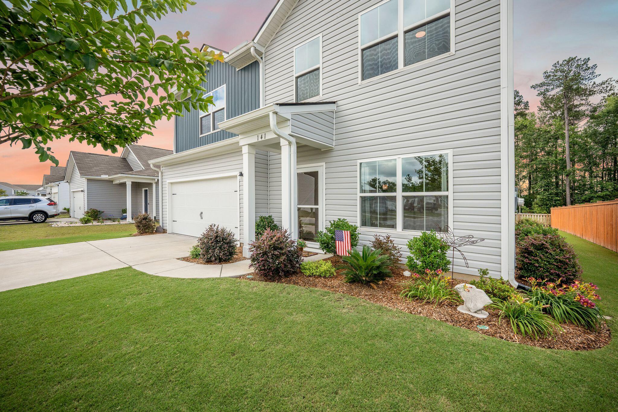 Property image 2 of 141 Pine Crest View Drive in Cane Bay Plantation, Summerville, SC 29486