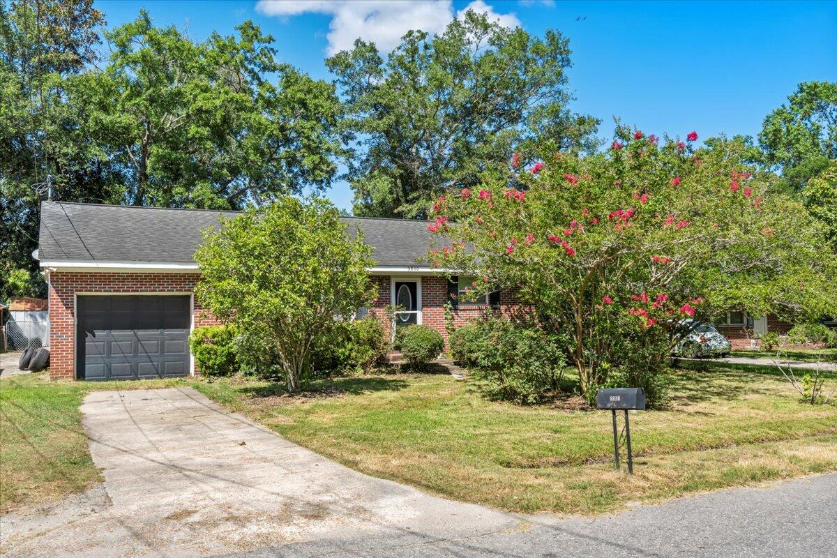 Property image 4 of 5810 Chaucer Drive in Yeamans Park 2, Hanahan, SC 29410