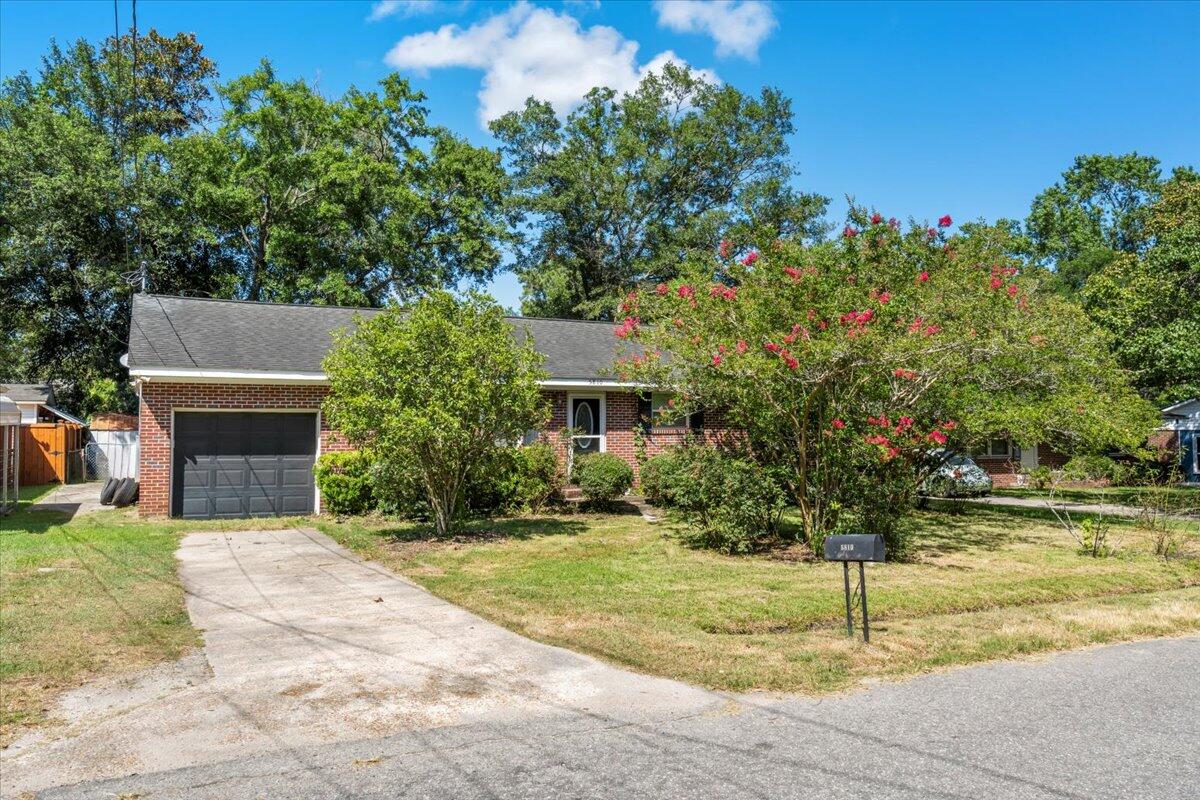 Property image 5 of 5810 Chaucer Drive in Yeamans Park 2, Hanahan, SC 29410
