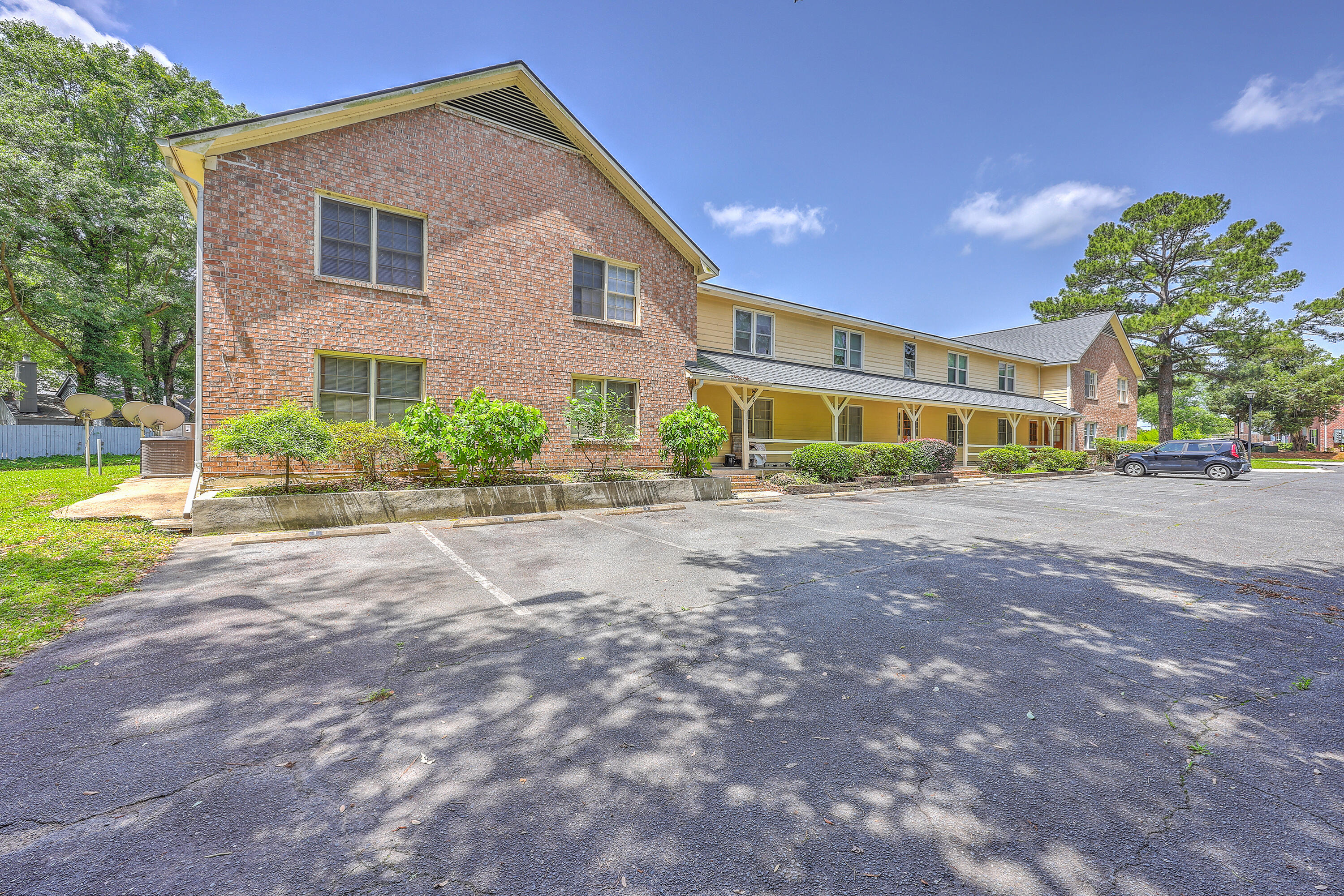 Property image 2 of 2150 Spoleto Lane H2 in Otranto Club Villas, North Charleston, SC 29406