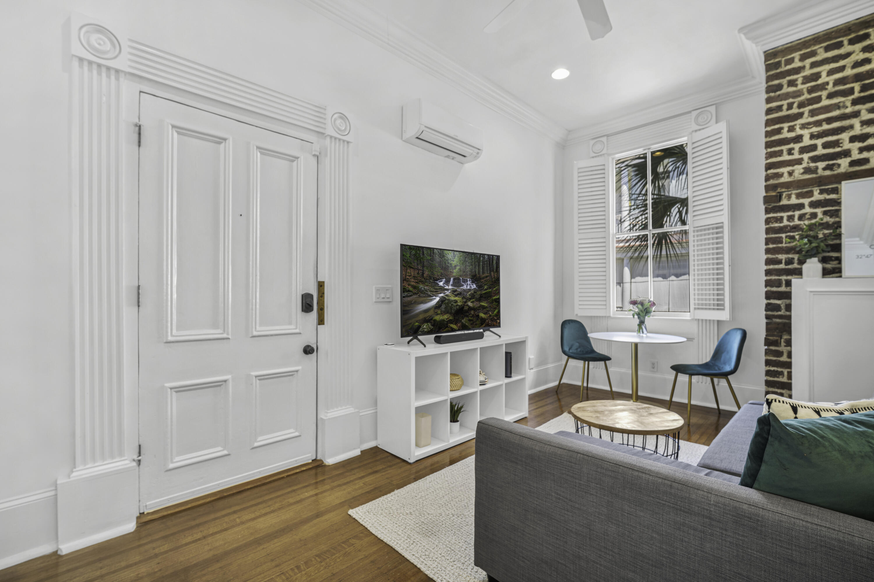 Property image 2 of 33 Pitt Street 3 in Harleston Village, Charleston, SC 29401