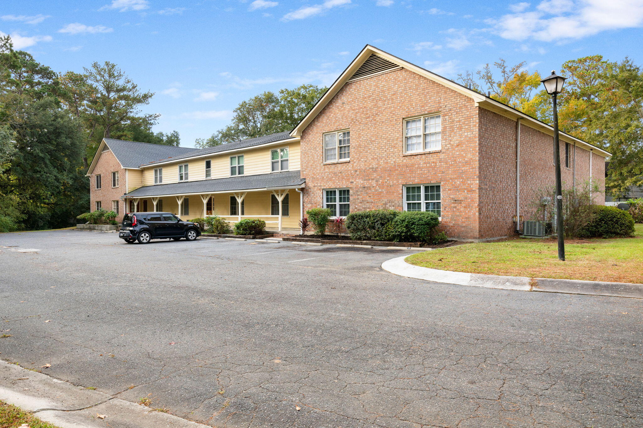 Property image 2 of 2150 Spoleto Lane H7 in Otranto Club Villas, North Charleston, SC 29406