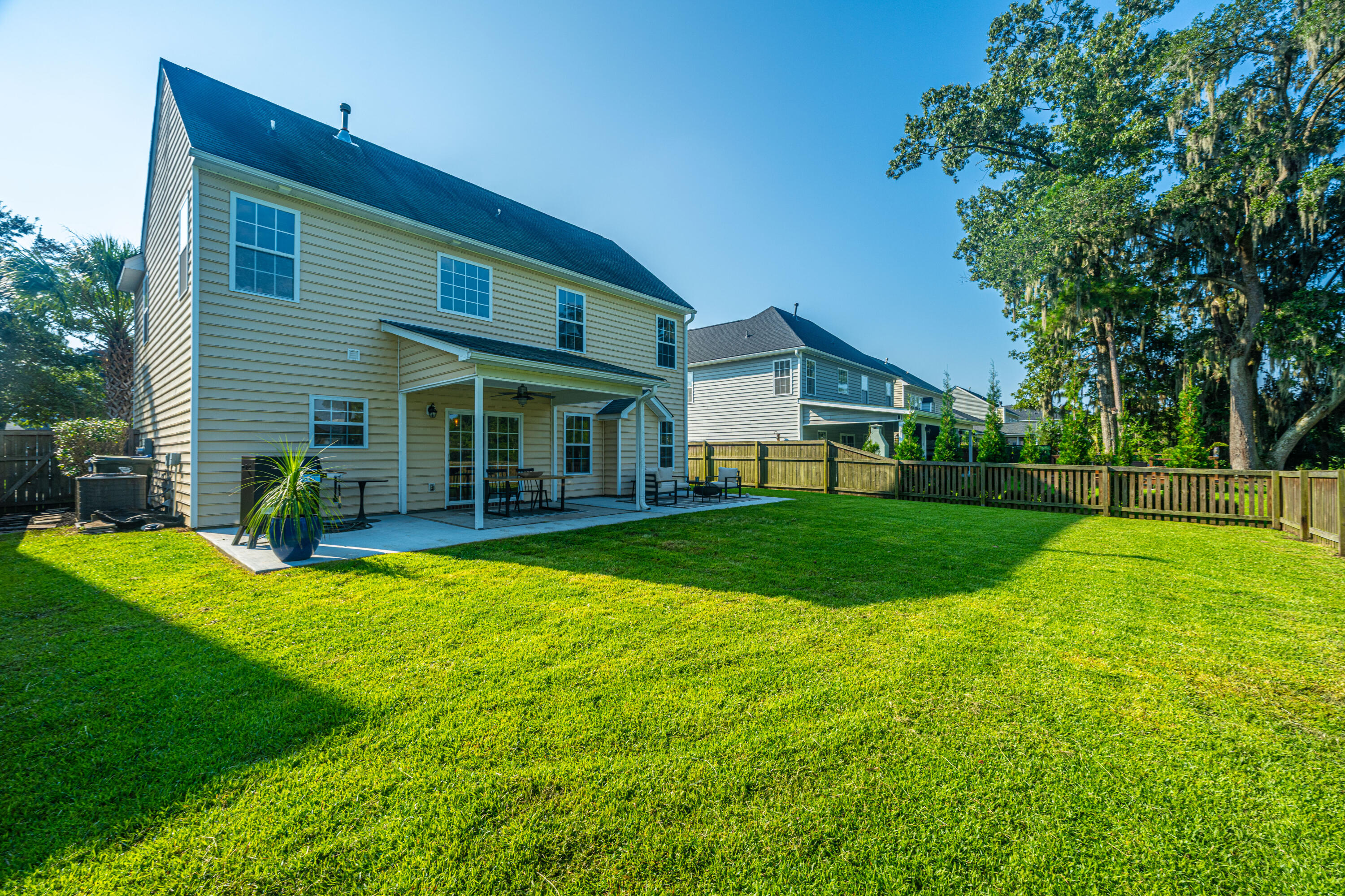 Property image 4 of 5215 Mulholland Drive in Wescott Plantation, Summerville, SC 29485