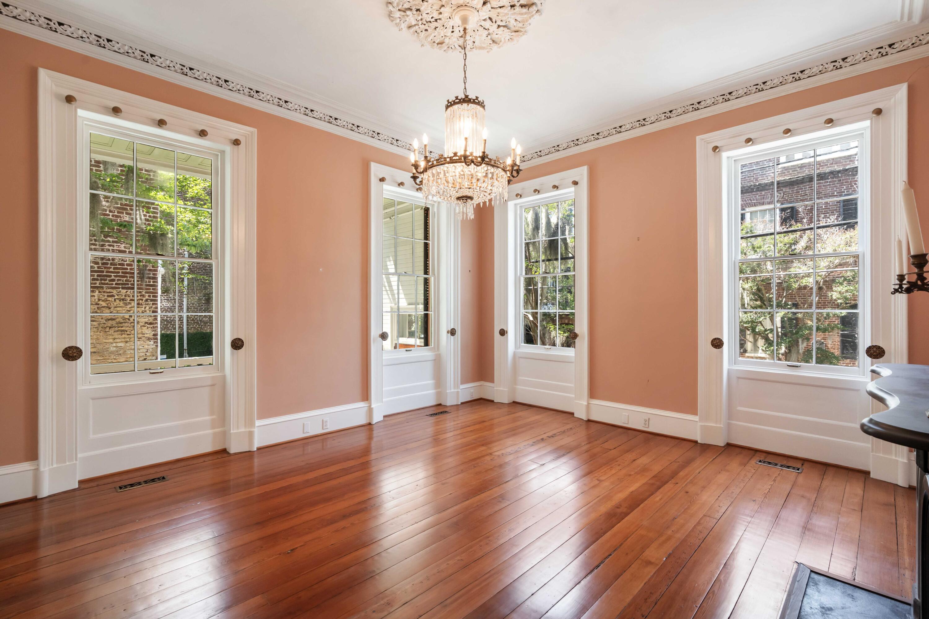 Property image 5 of 17 Wentworth Street in Ansonborough, Charleston, SC 29401