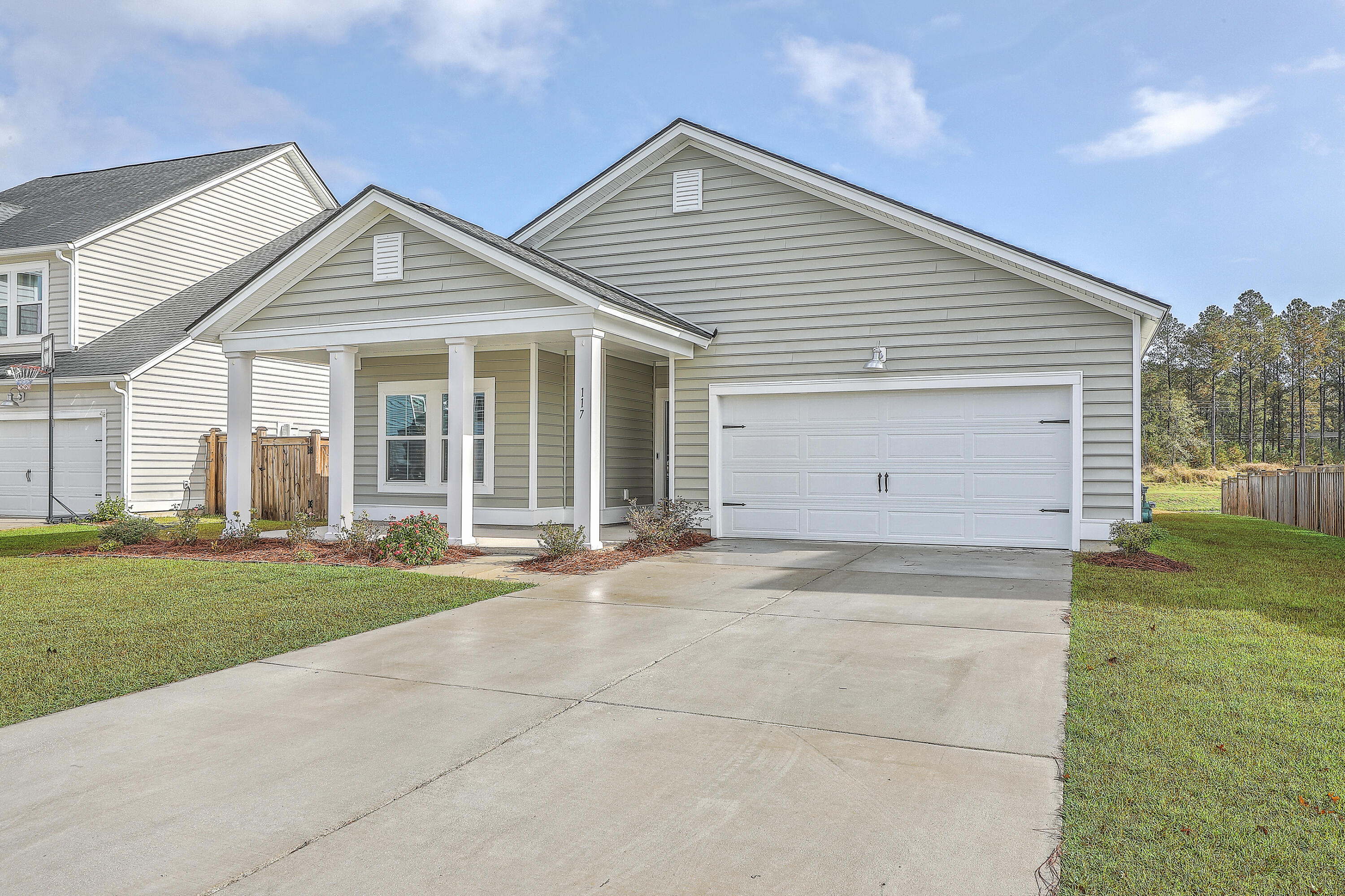 Property image 3 of 117 Oyster Tide Avenue in Summers Corner, Summerville, SC 29485