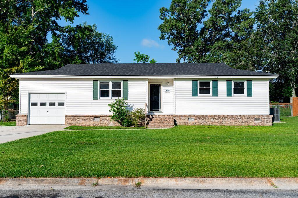 Property image 2 of 102 Jackson Road in North Tranquil Acres, Ladson, SC 29456