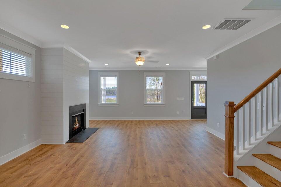 Property image 3 of 121 Cantona Drive in Sweetgrass Station, Summerville, SC 29483