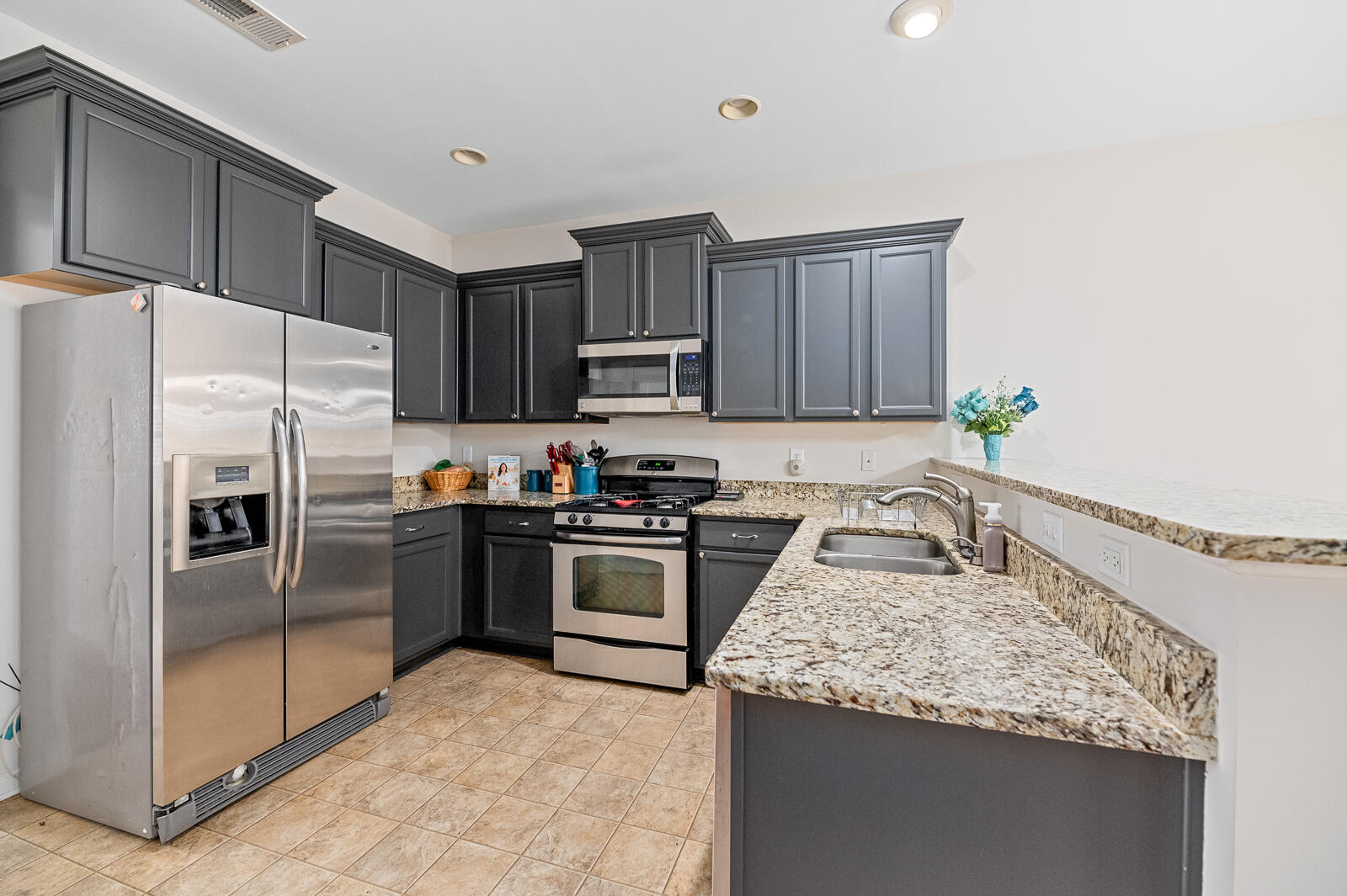 Property image 5 of 184 Charlesfort Way in Spring Grove Plantation, Moncks Corner, SC 29461
