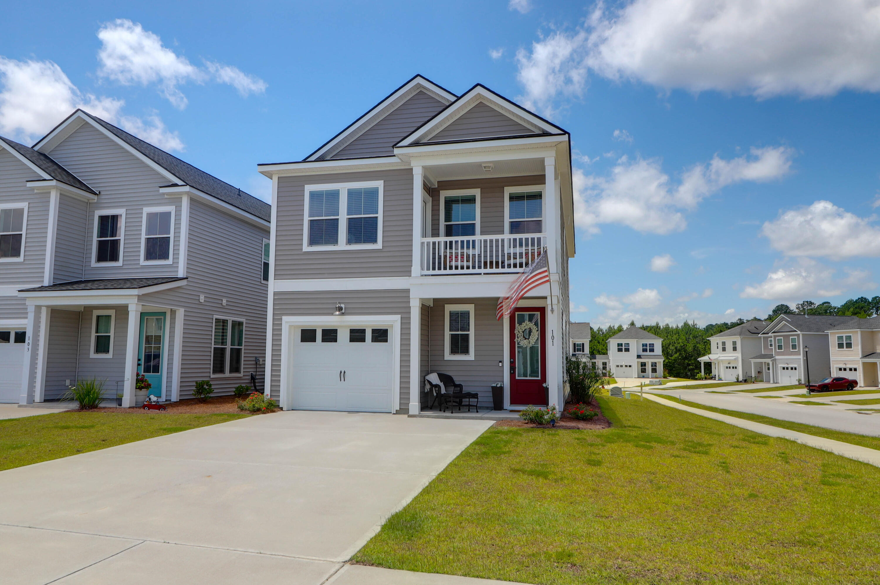 Property image 2 of 101 Patterson Avenue in Hawthorne Landing, Goose Creek, SC 29445