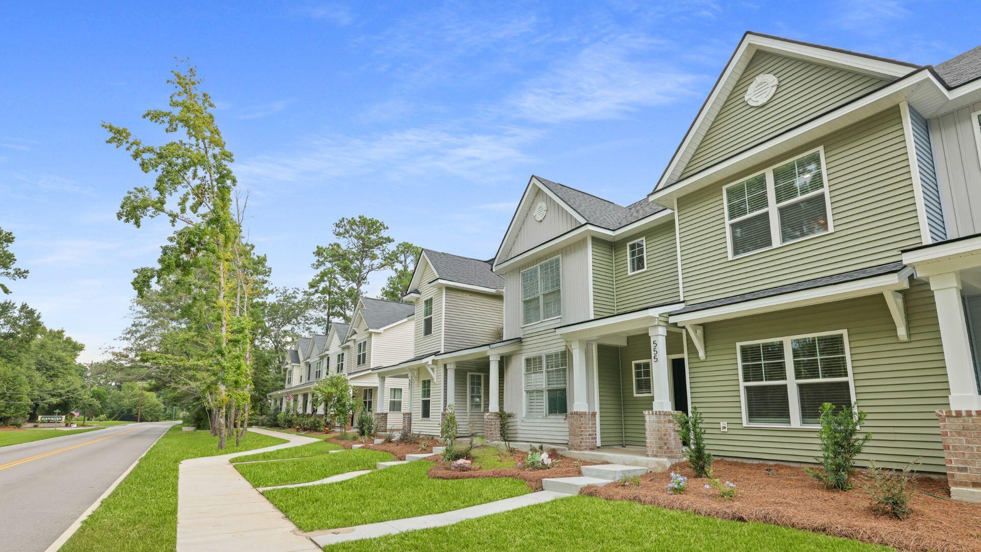 Property image 4 of 555 Gahagan Road in Garbon Fields, Summerville, SC 29486