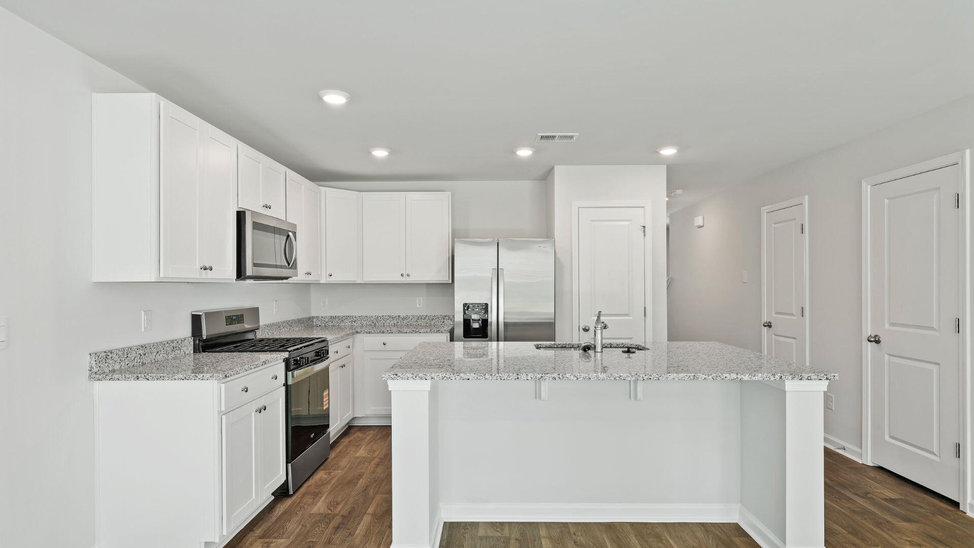 Property image 4 of 172 Haventree Court in Cane Bay Plantation, Summerville, SC 29486