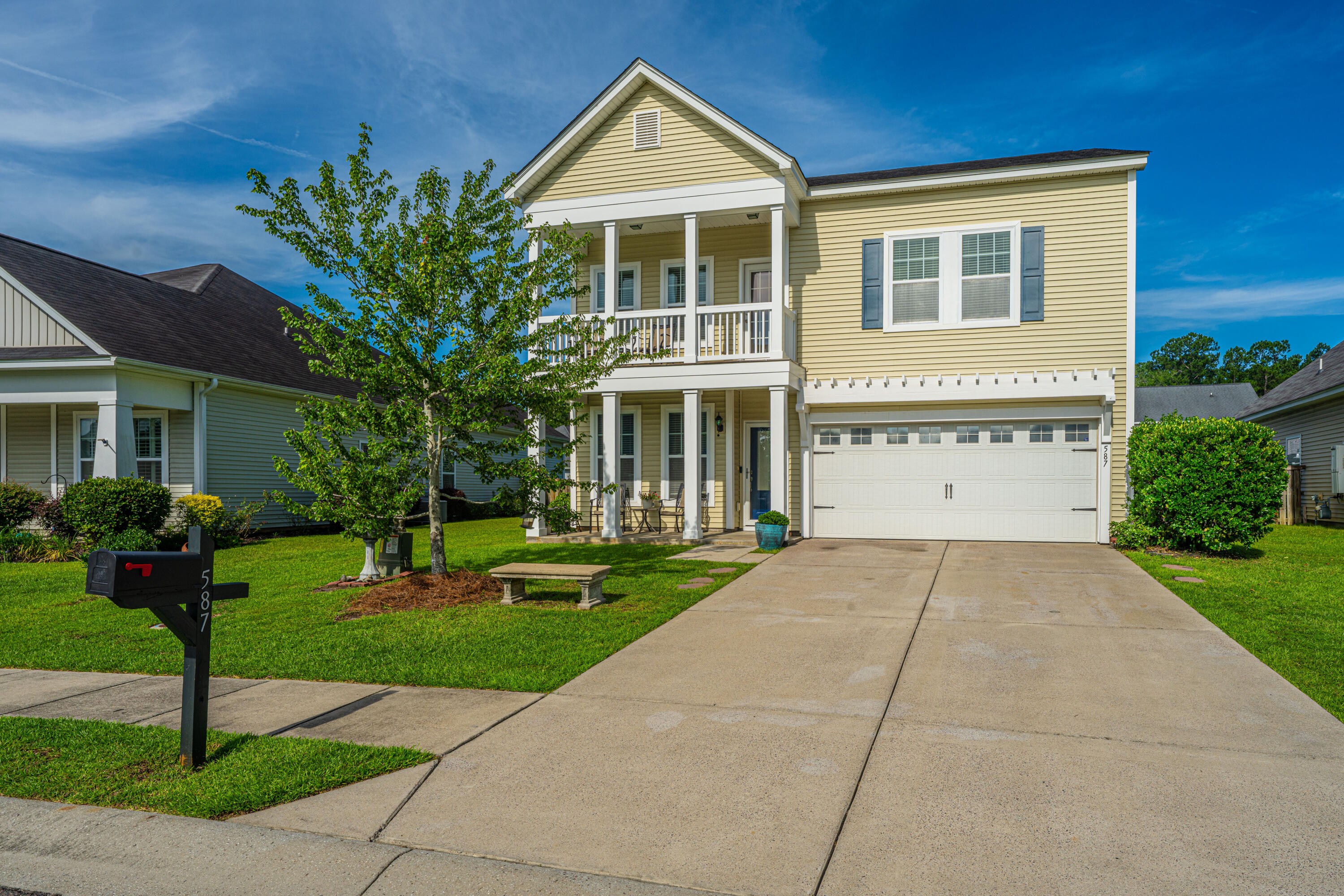 Property image 3 of 587 Crossland Drive in Foxbank Plantation, Moncks Corner, SC 29461