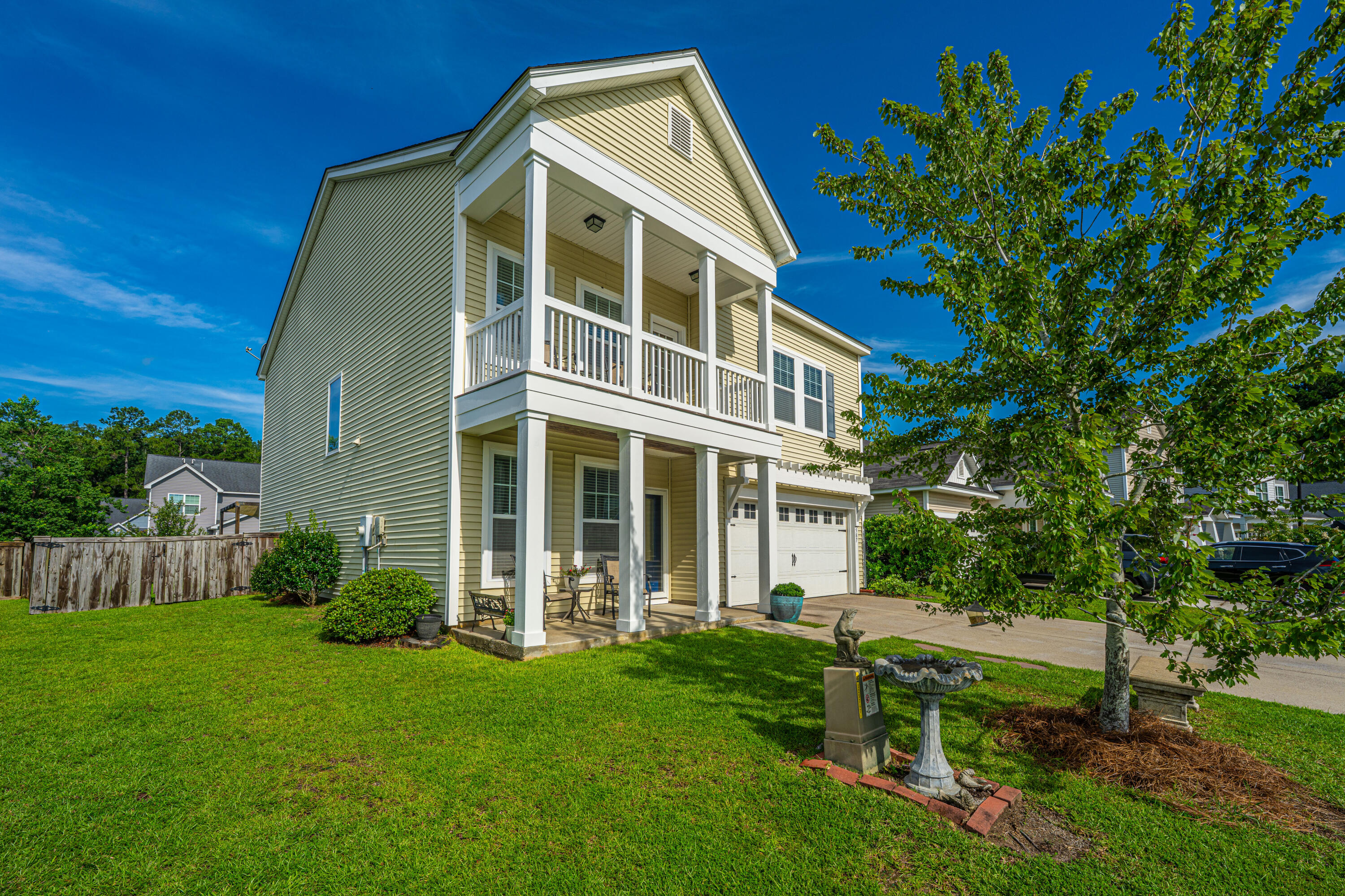 Property image 4 of 587 Crossland Drive in Foxbank Plantation, Moncks Corner, SC 29461