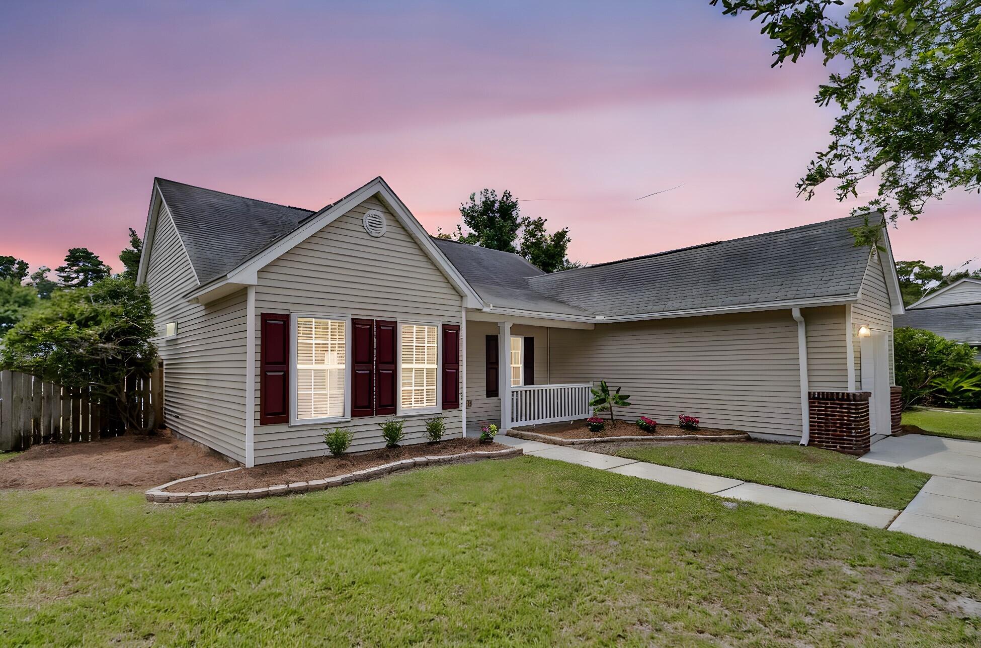 Property image 5 of 5134 Thornton Drive in Wescott Plantation, Summerville, SC 29485