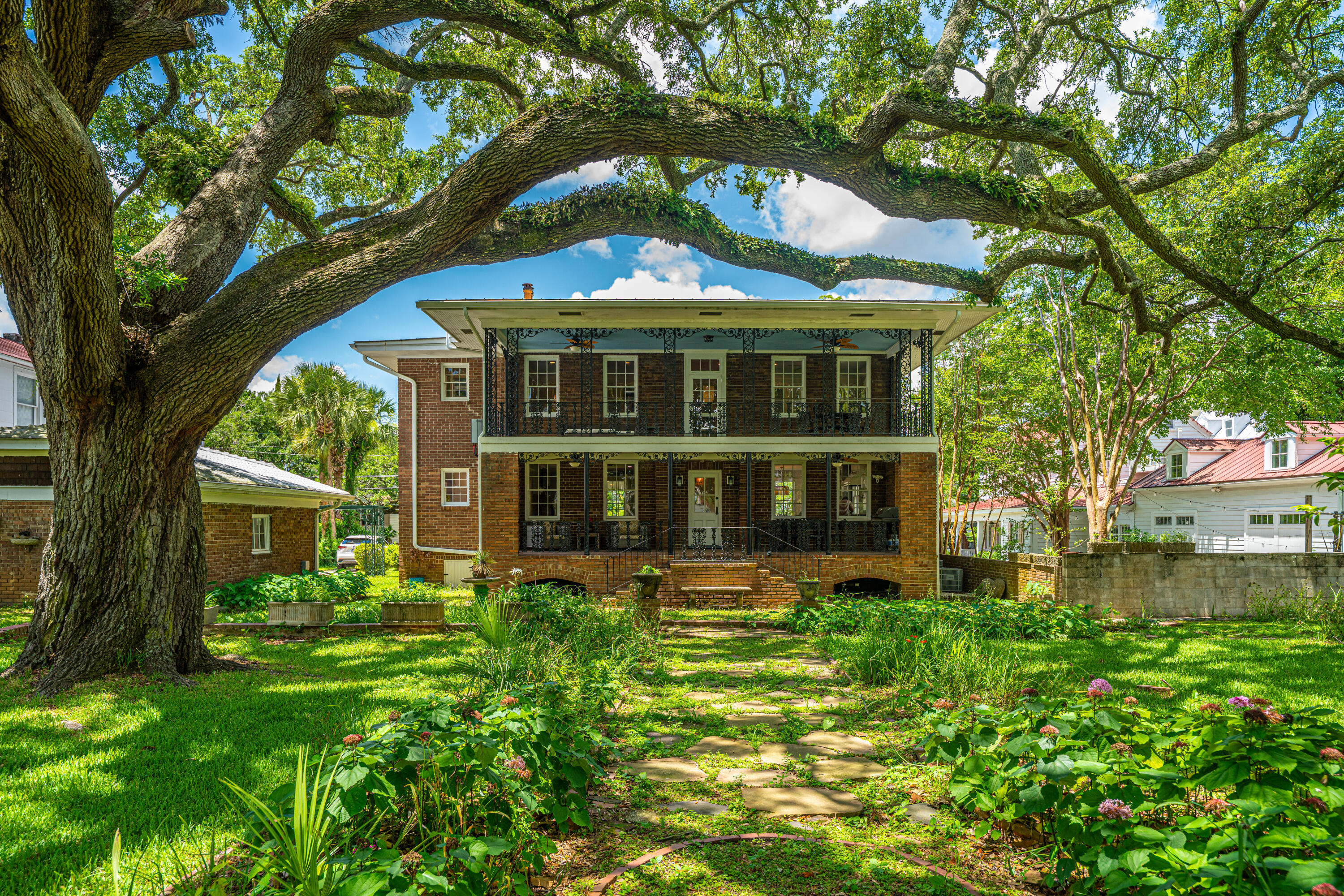 Property image 2 of 88 Smith Street in Harleston Village, Charleston, SC 29401