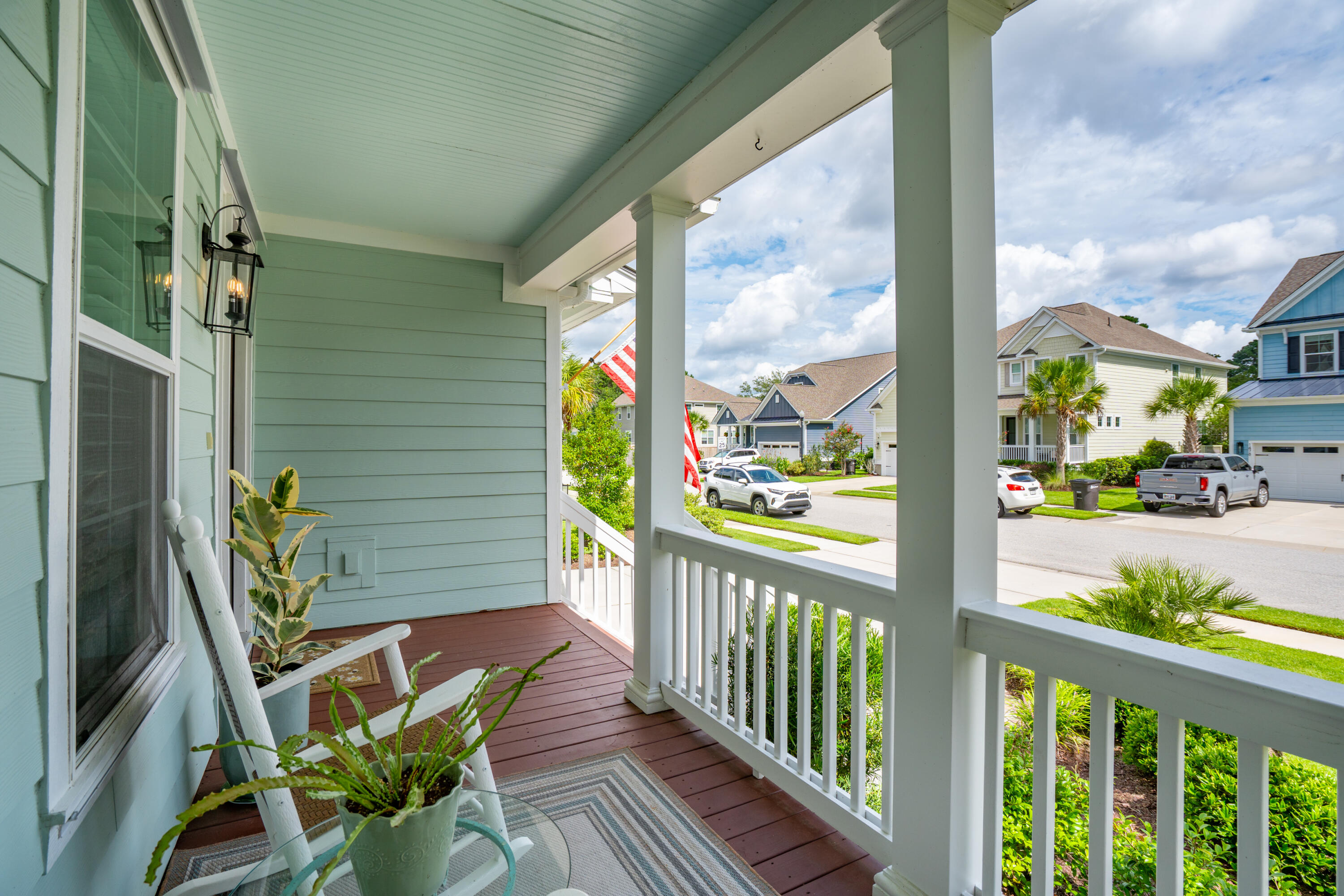 Property image 2 of 1479 Brightwood Drive in Park West, Mount Pleasant, SC 29466