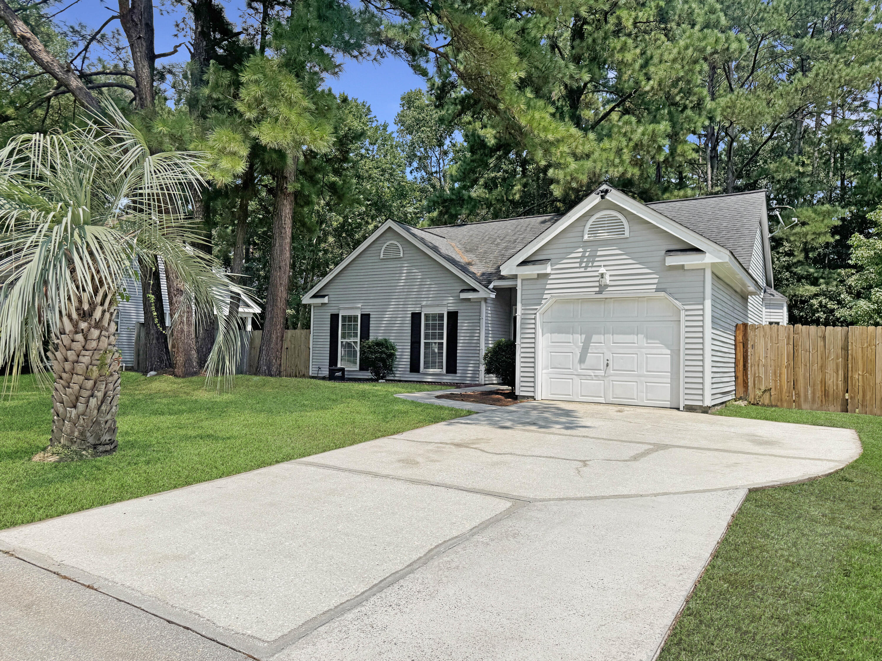 Property image 2 of 714 Alwyn Boulevard in Summerville Place, Summerville, SC 29485