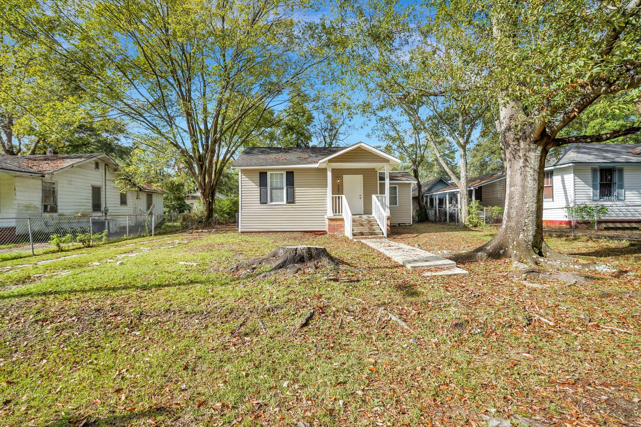 Property image 4 of 2674 Houston Street in Waylyn, North Charleston, SC 29405