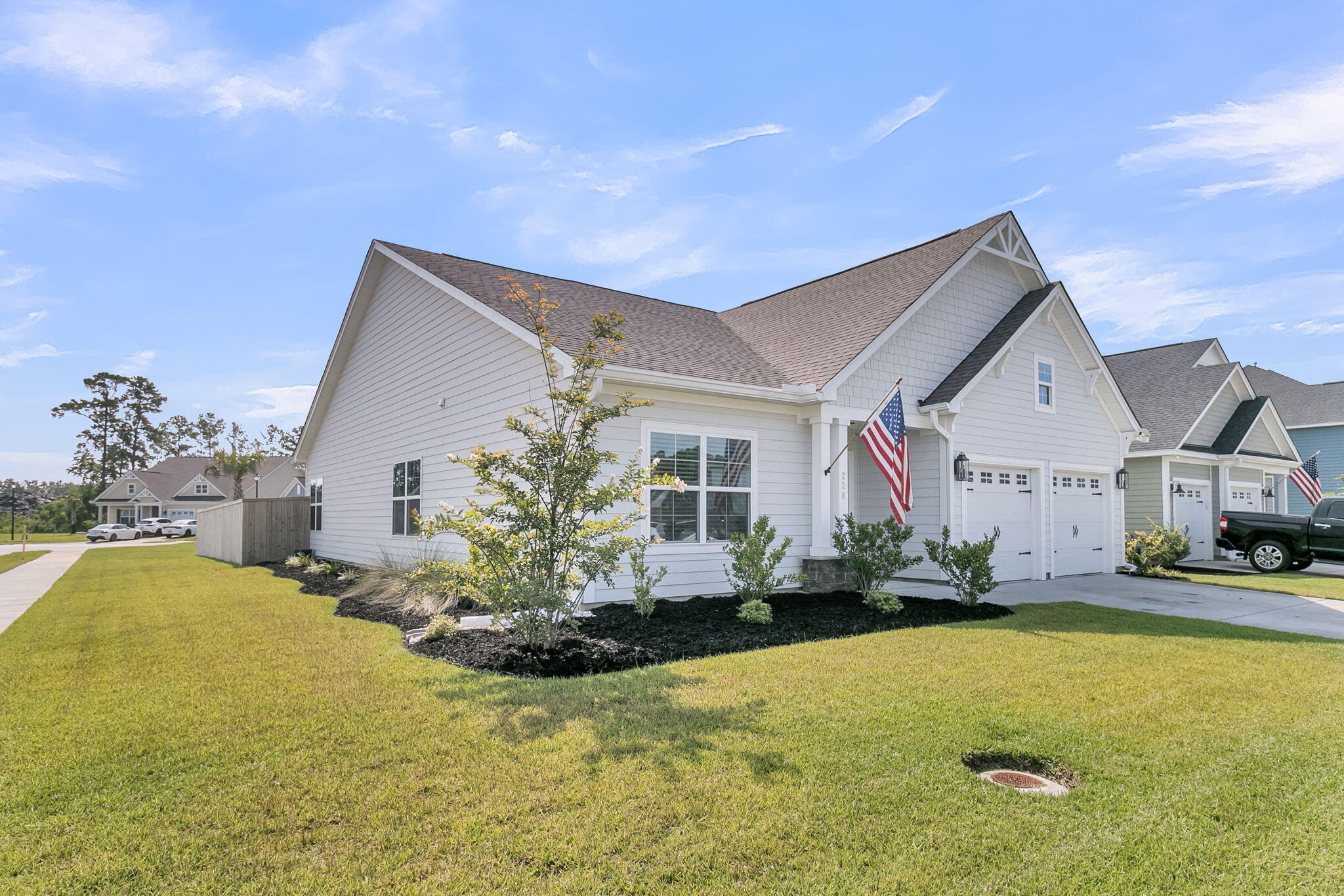 Property image 2 of 228 Fiddleback Drive in Hewing Farms, Summerville, SC 29486