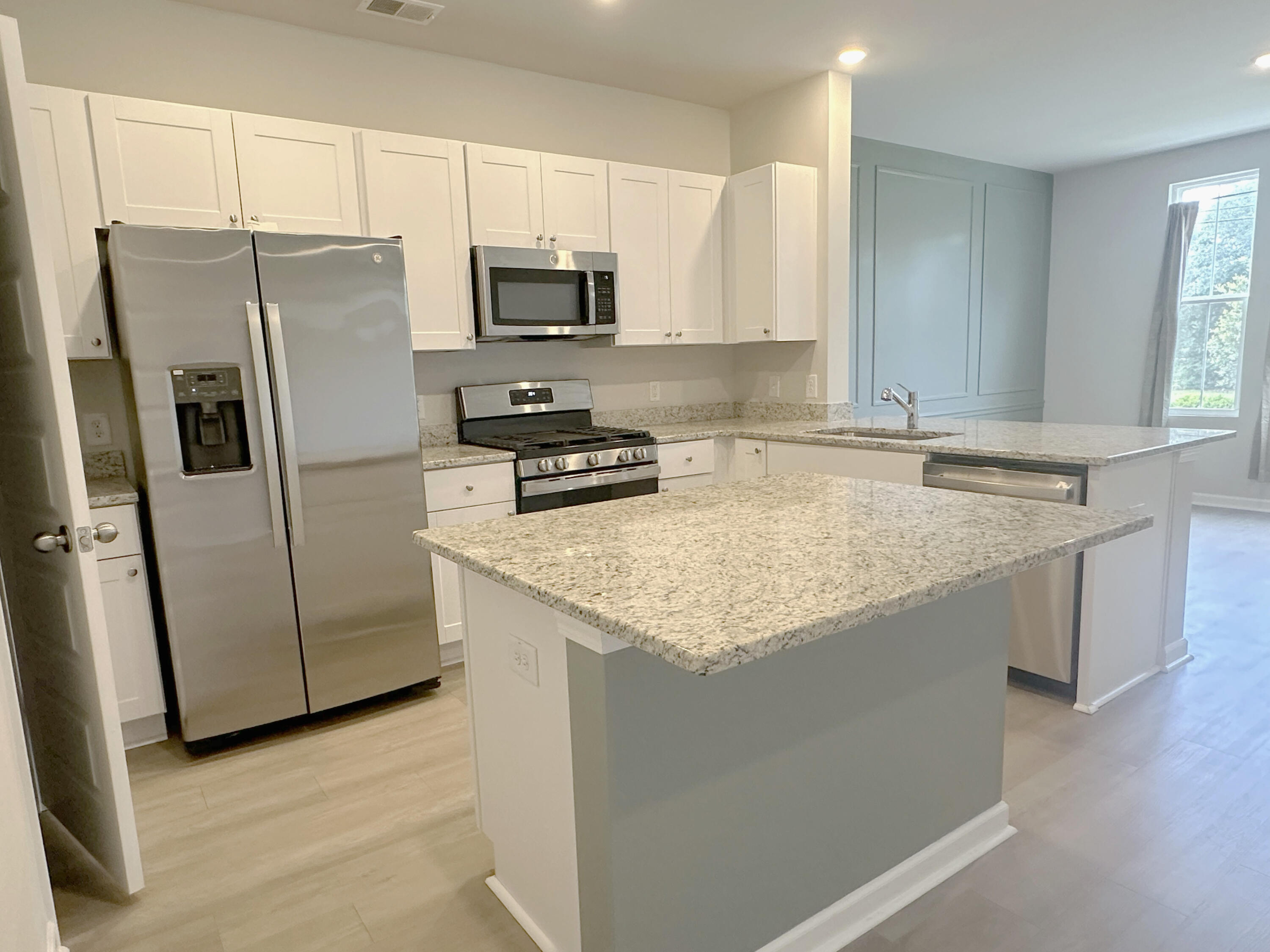 Property image 5 of 1443 Central Avenue in Central Avenue Townhomes, Summerville, SC 29483