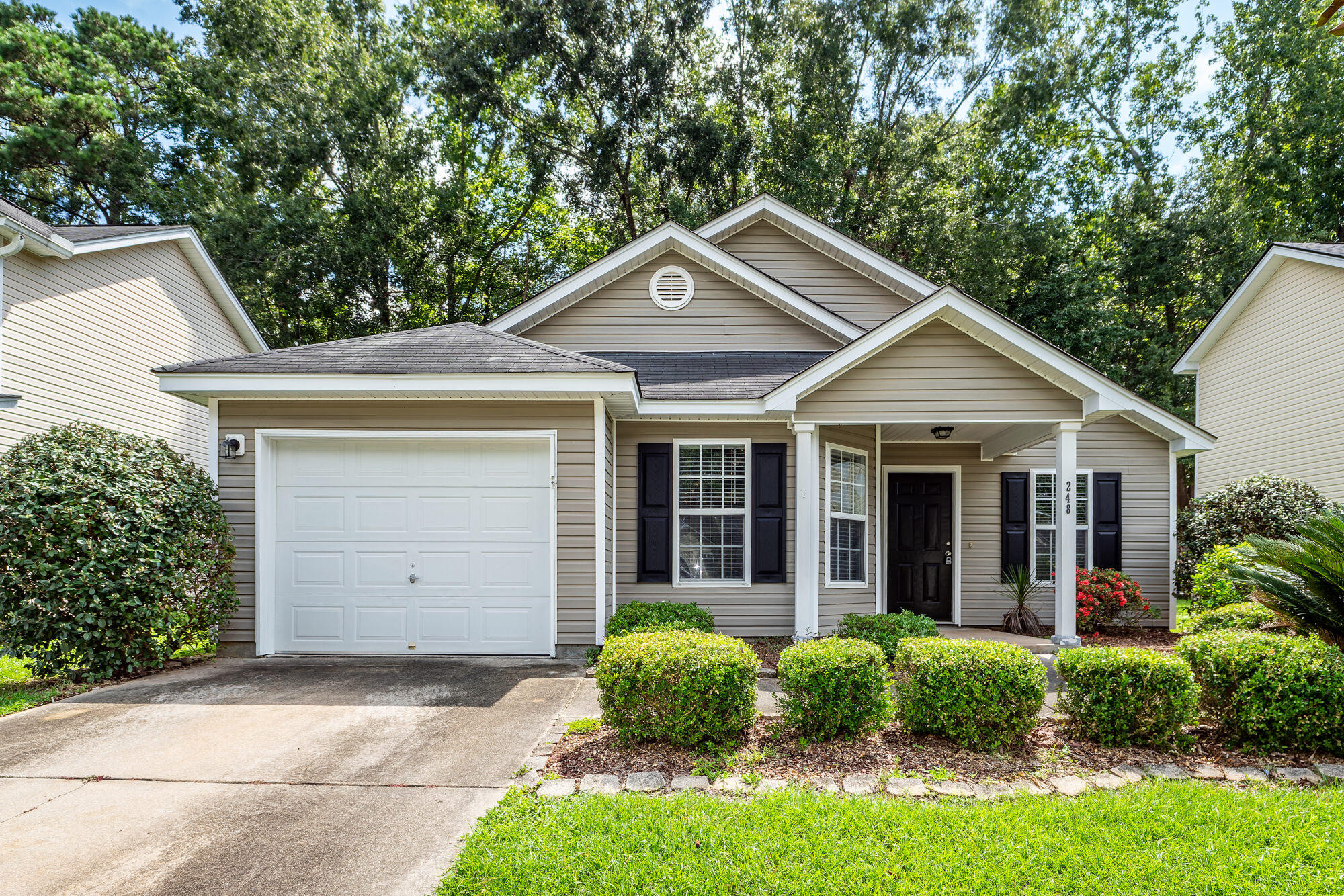 Property image 2 of 248 Trickle Drive in Bradford Chase, Summerville, SC 29483