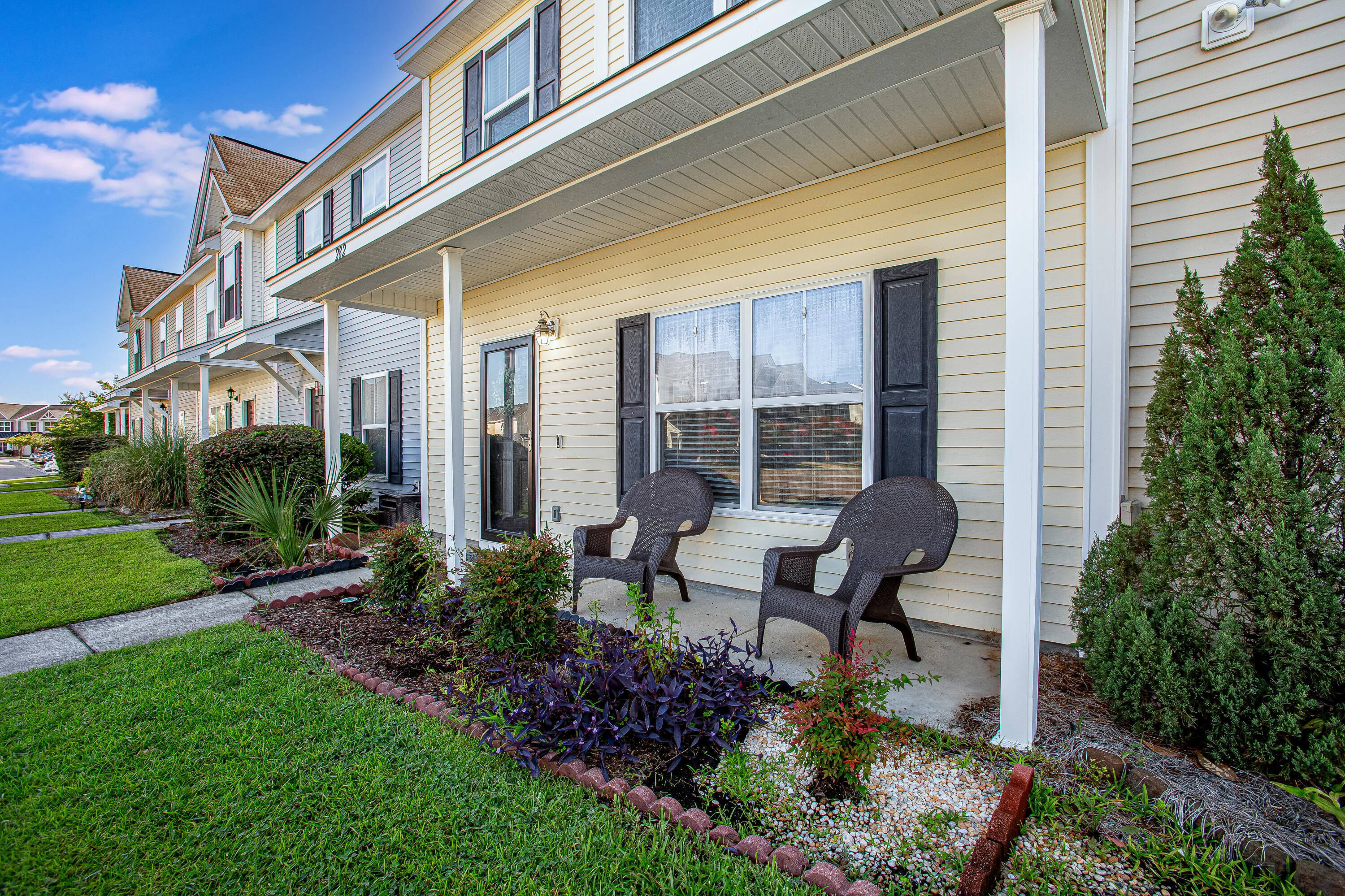 Property image 2 of 282 Swallowtail Lane in Landings at Montague, Goose Creek, SC 29445