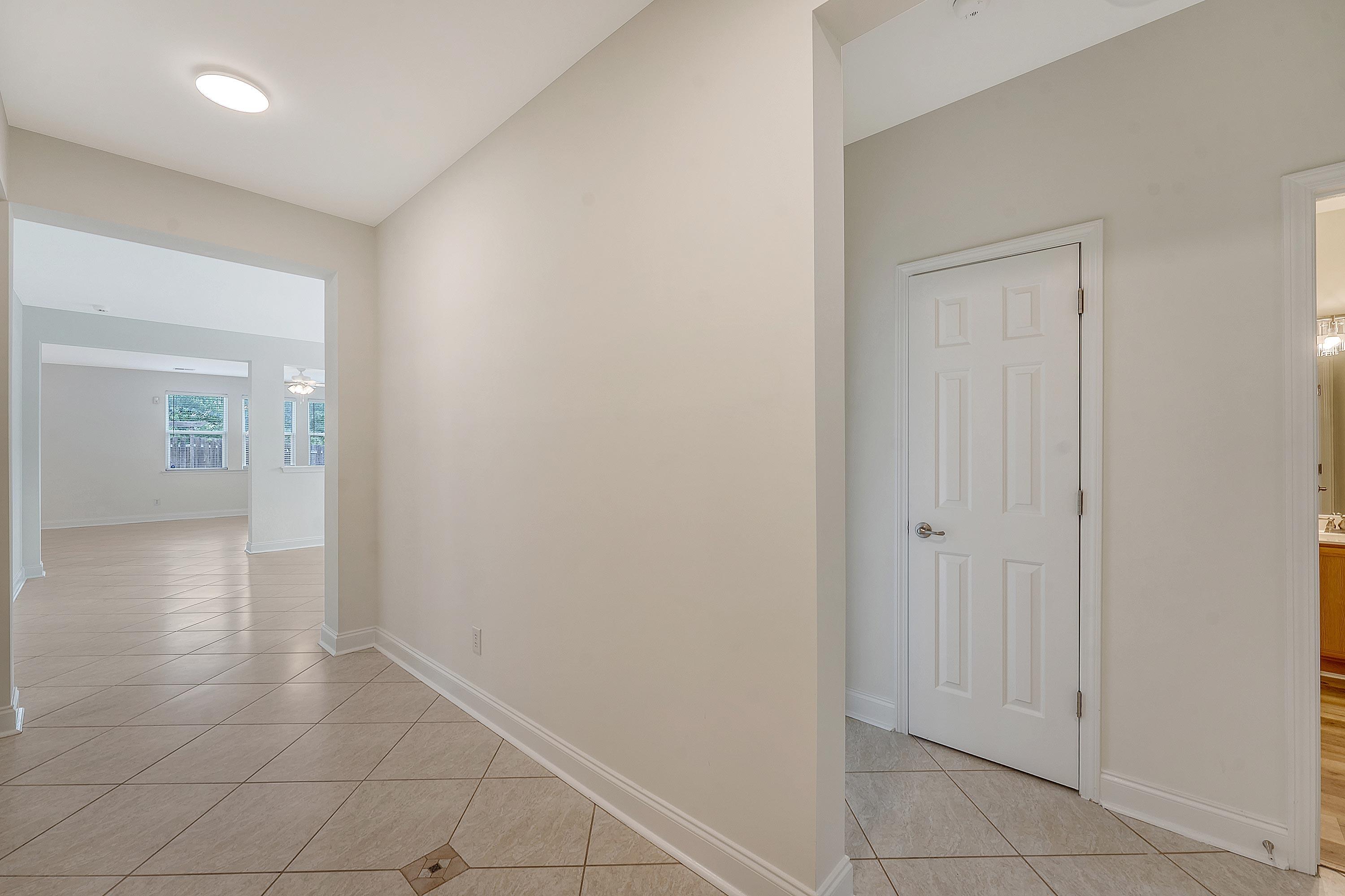 Property image 4 of 900 Coach Street in Eagle Run, Ladson, SC 29456
