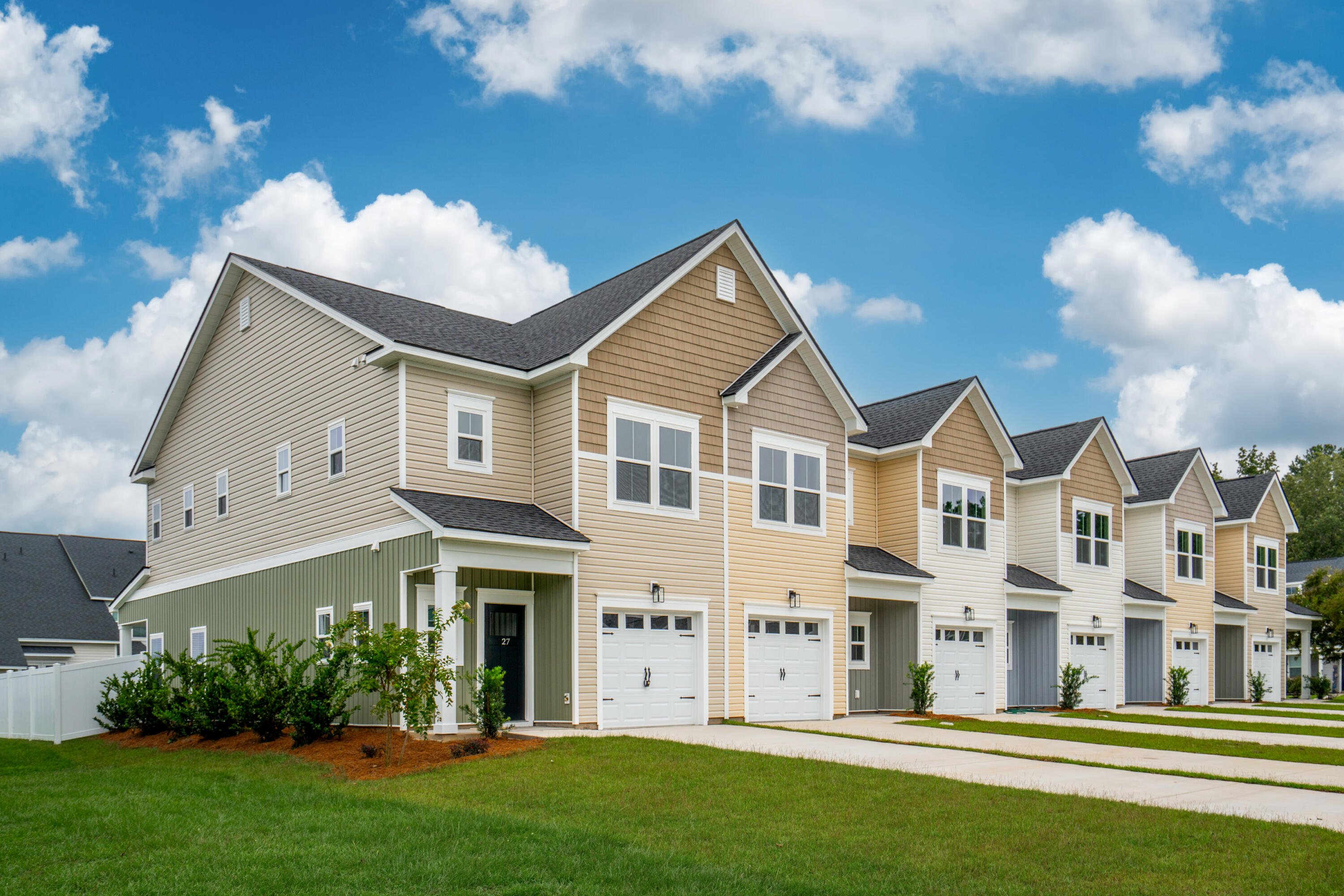 Property image 2 of 125 Kirkland Street in Cokers Commons, Goose Creek, SC 29445