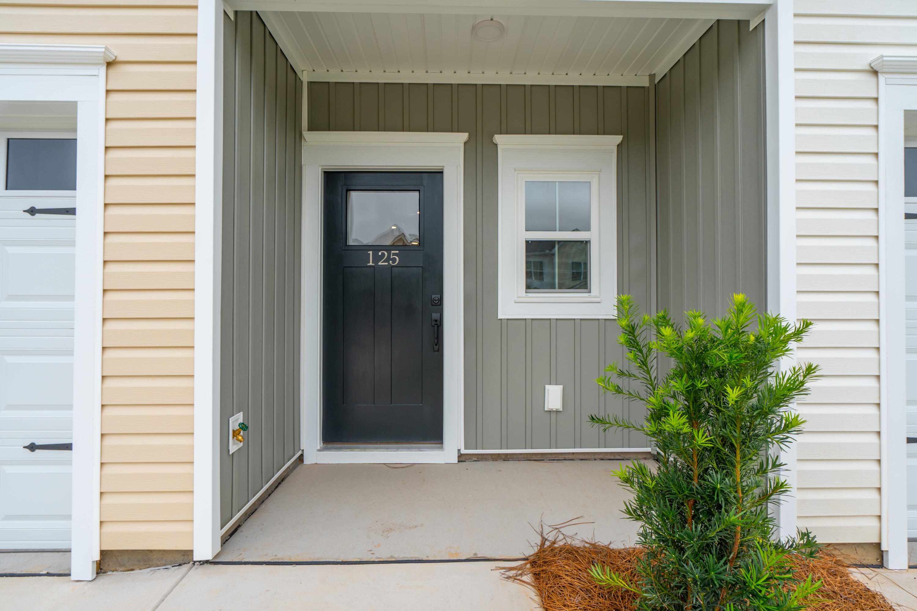 Property image 3 of 125 Kirkland Street in Cokers Commons, Goose Creek, SC 29445