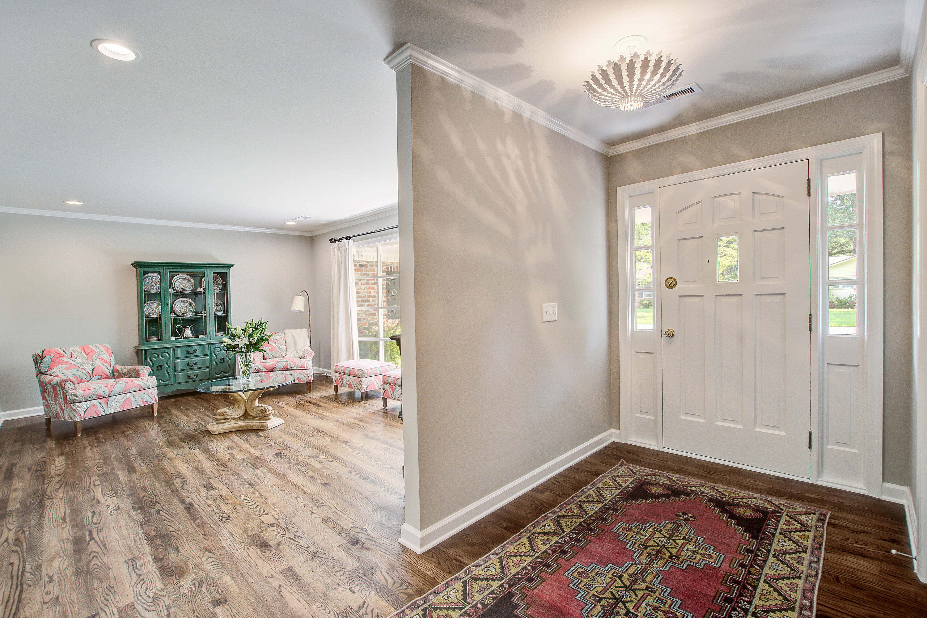 Property image 4 of 1833 Huntington Drive in Huntington Woods, Charleston, SC 29407