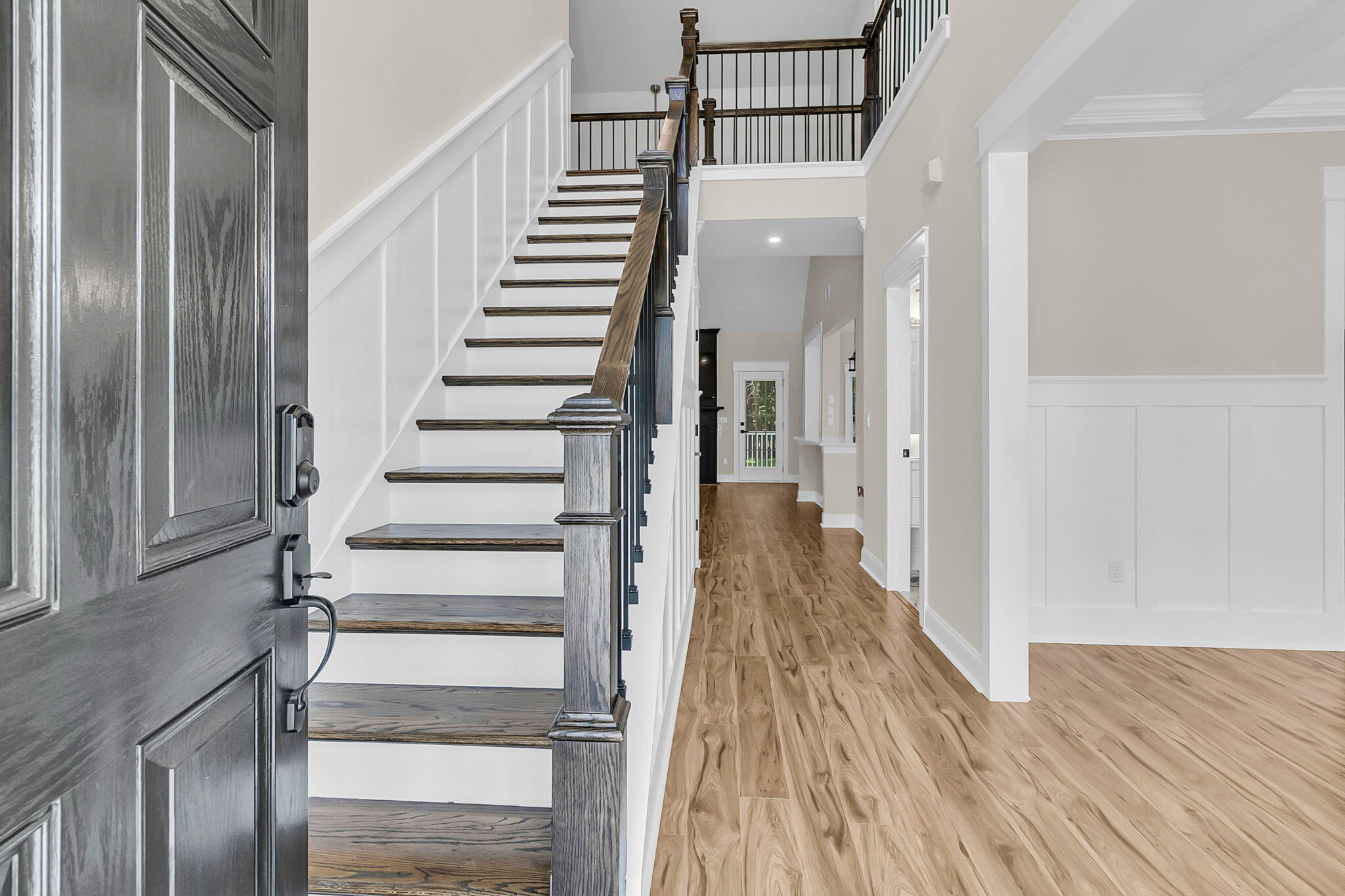 Property image 3 of 8534 Sentry Circle in Indigo Palms, North Charleston, SC 29420