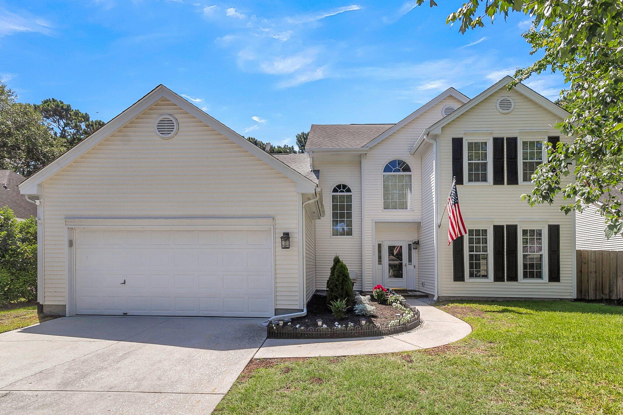 Property image 3 of 3245 Heathland Way in Charleston National, Mount Pleasant, SC 29466
