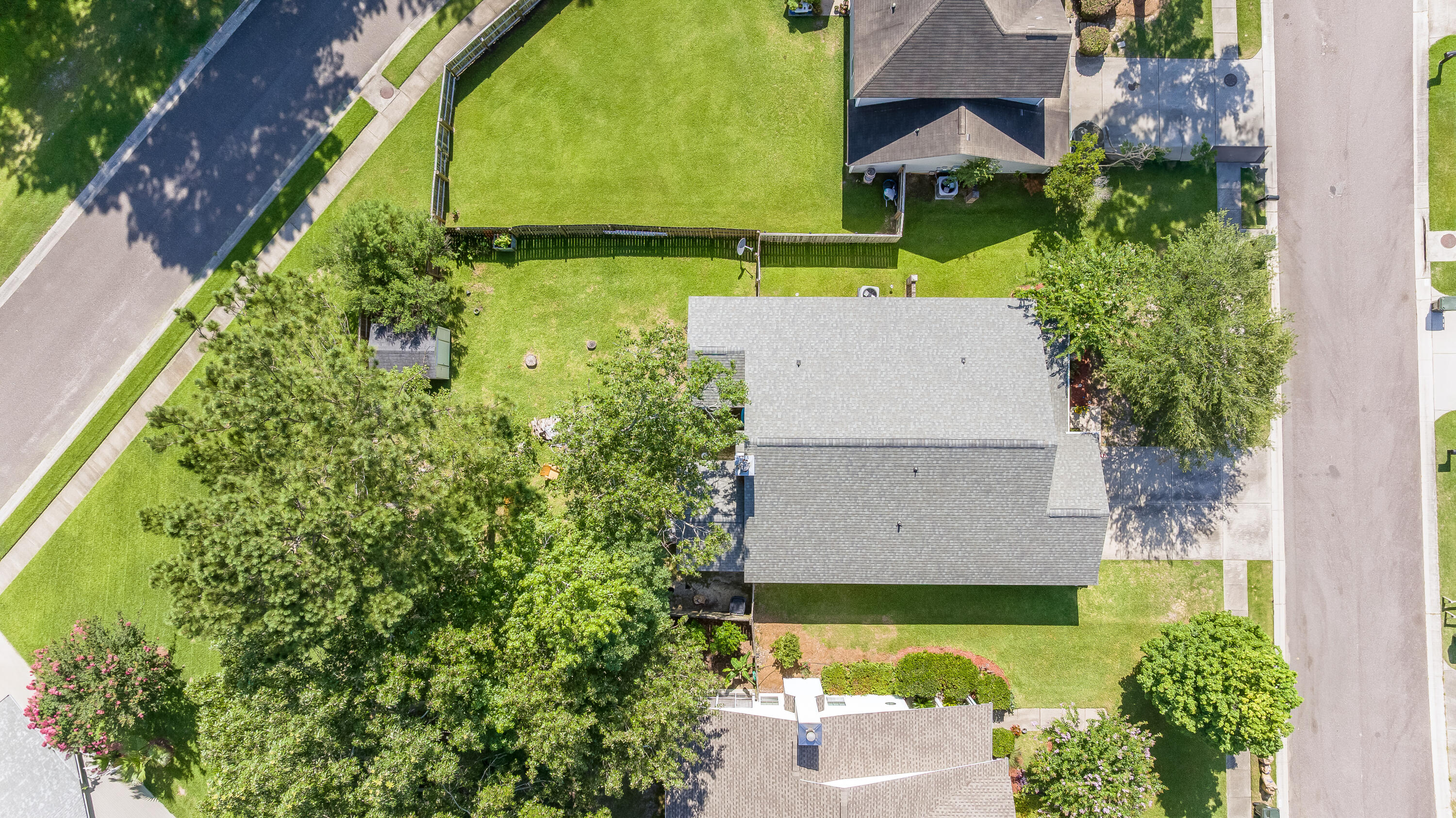 Property image 4 of 404 Norwood Court in Spring Grove Plantation, Moncks Corner, SC 29461