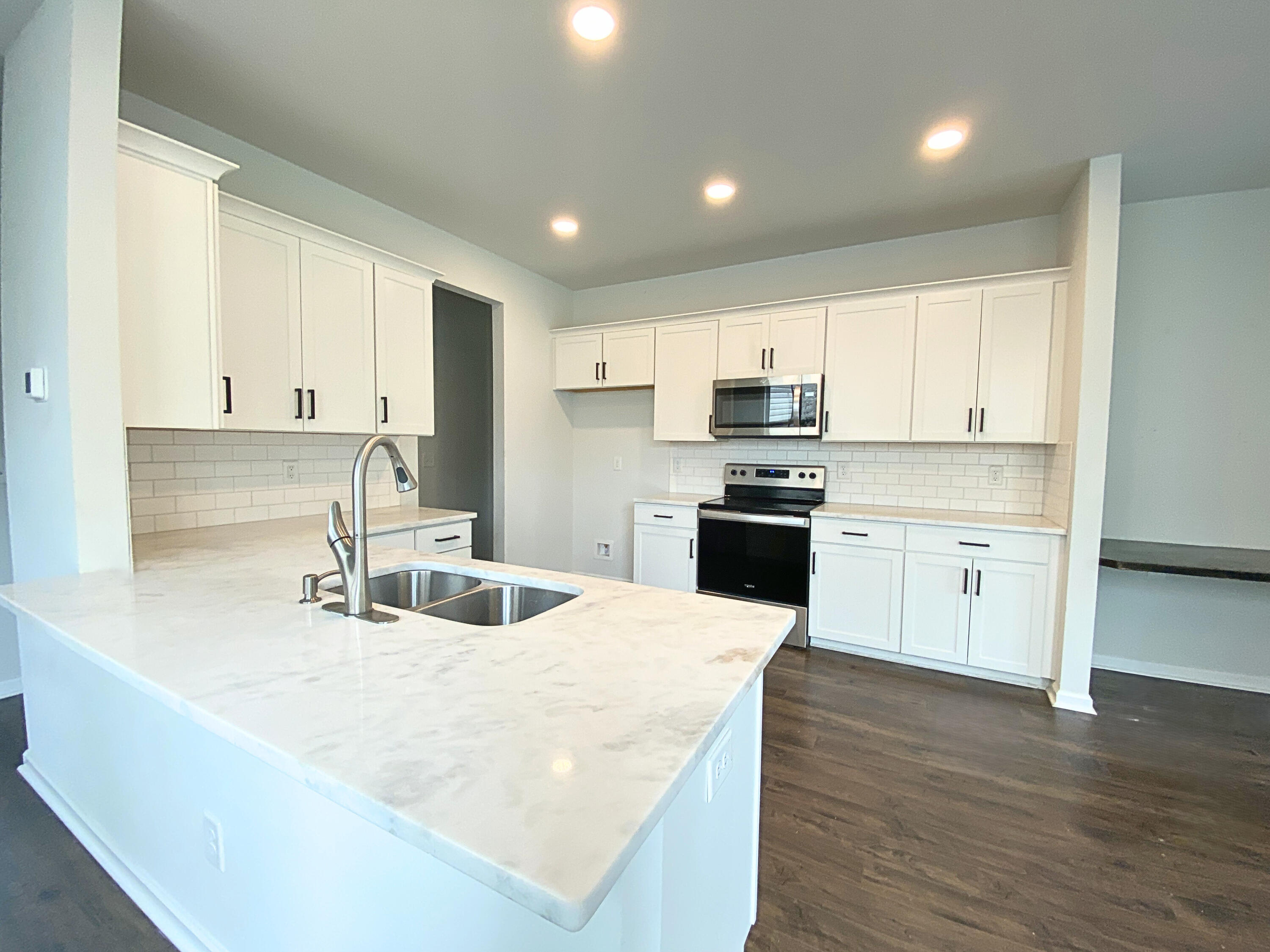 Property image 3 of 107 Mcclellan Way in Hampton Woods, Summerville, SC 29483
