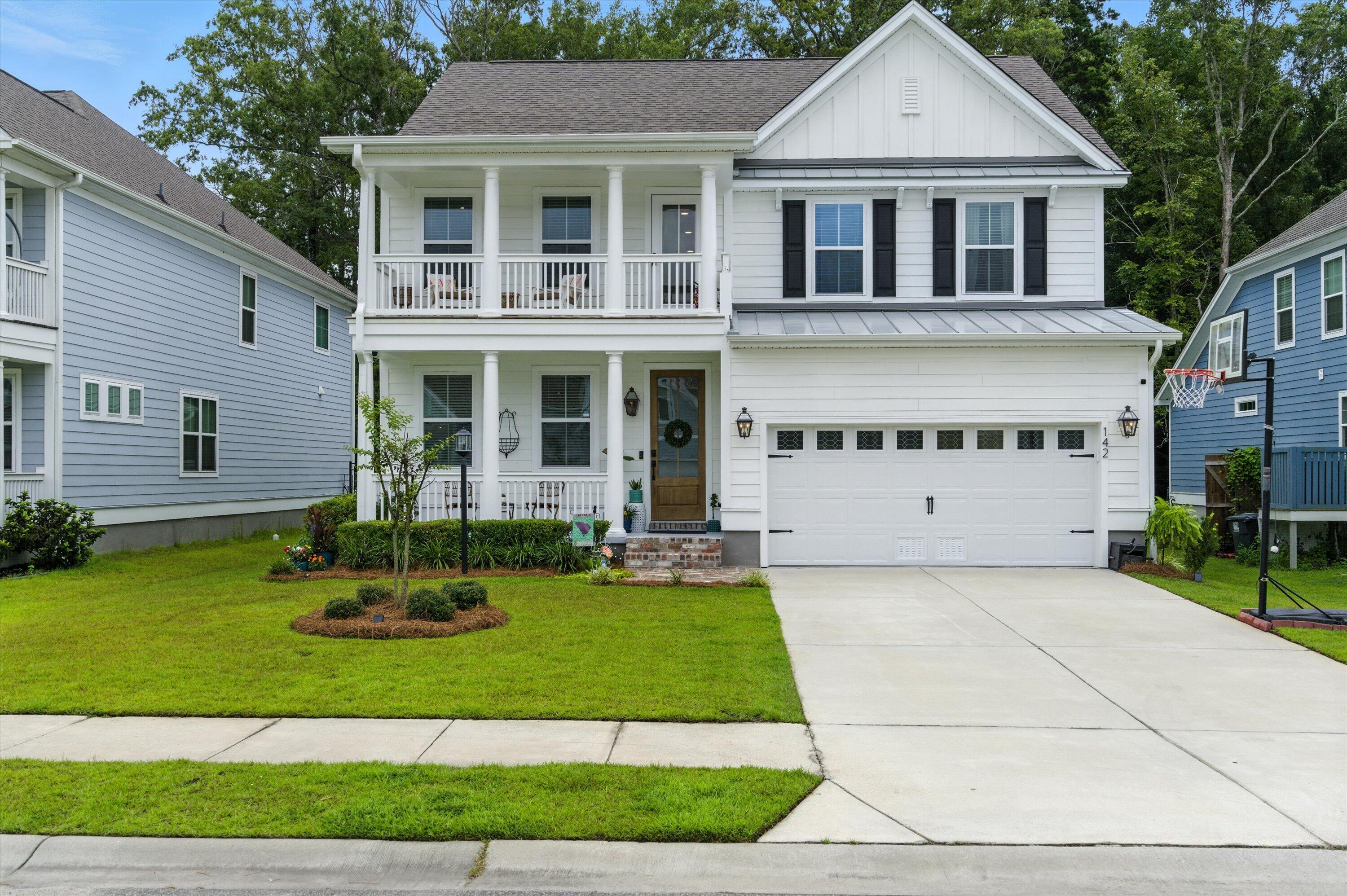 Property image 2 of 142 Boots Branch Road in Drayton Oaks, Summerville, SC 29485