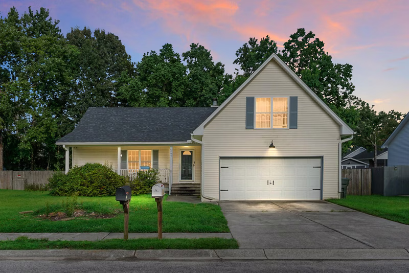 Woodland Lakes, Goose Creek Community