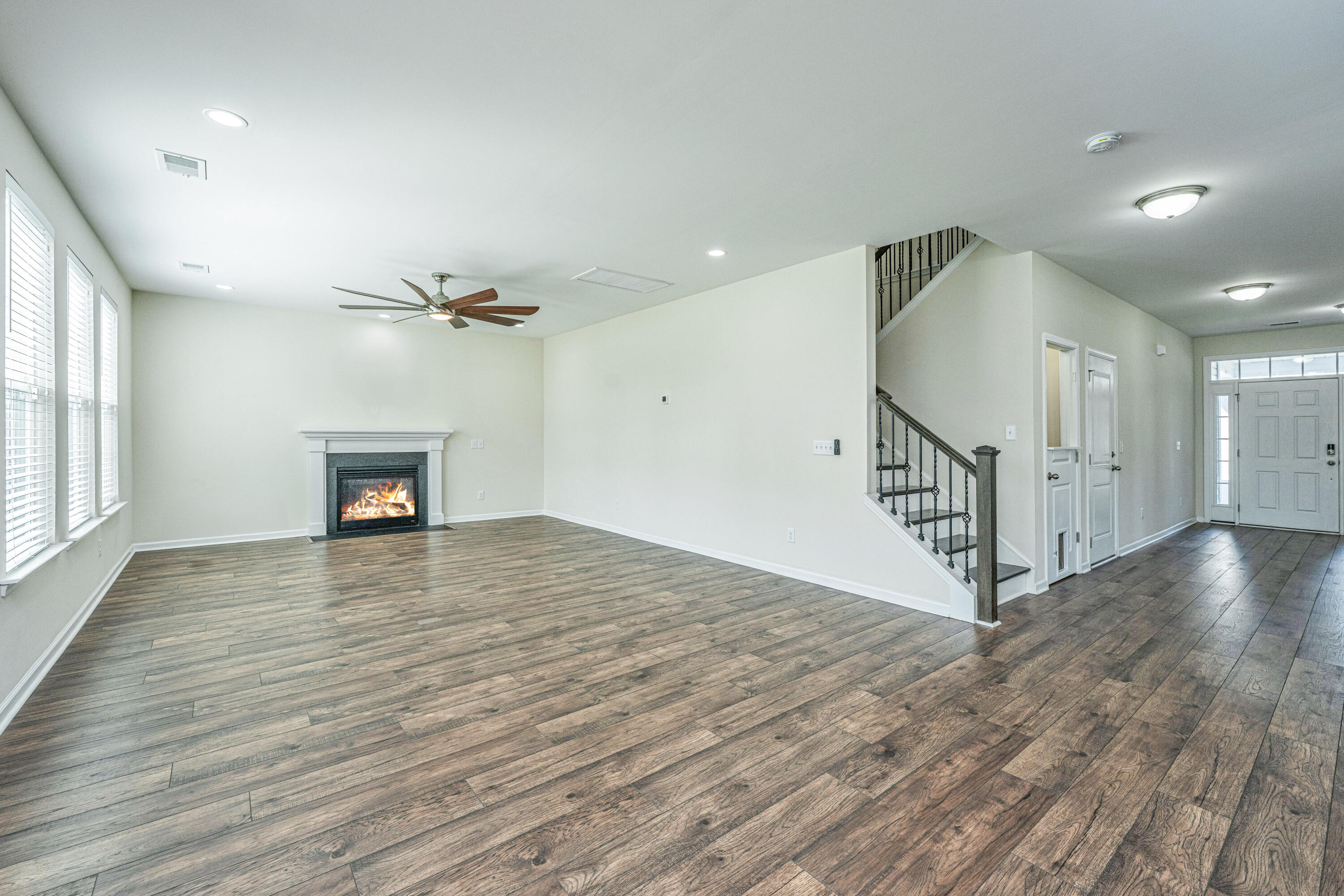Property image 2 of 201 Bigleaf Court in Cane Bay Plantation, Summerville, SC 29486