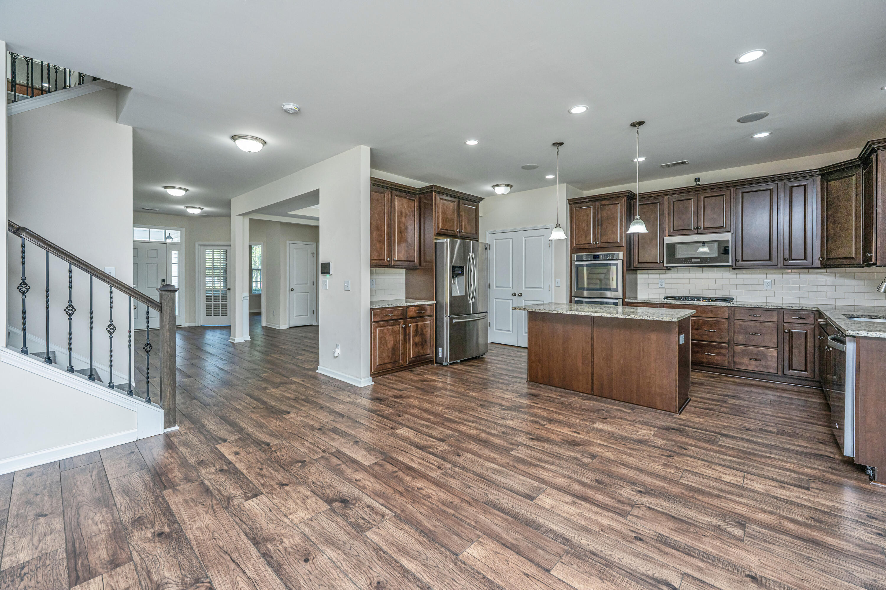 Property image 4 of 201 Bigleaf Court in Cane Bay Plantation, Summerville, SC 29486