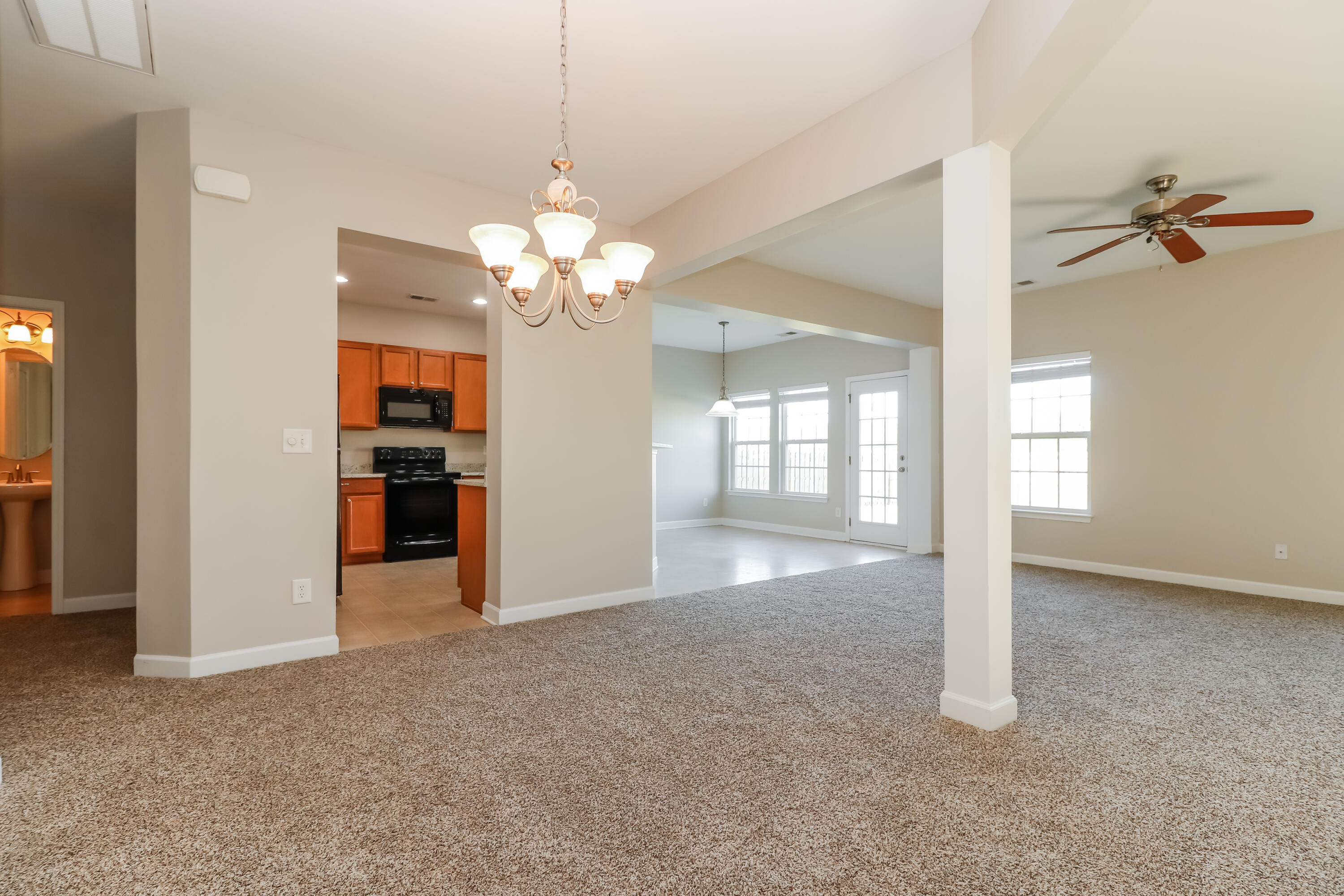 Property image 4 of 2086 Clipstone Drive in Hunters Bend, Ladson, SC 29456