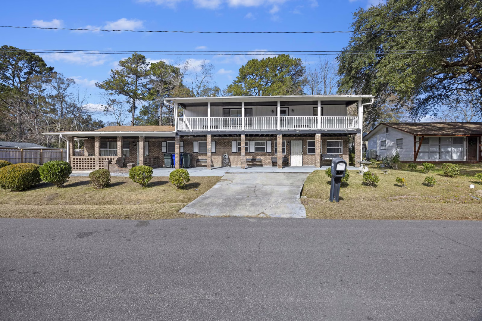 Property image 1 at 1520 Acacia Street, Charleston, SC 29407