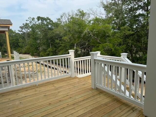 Property image 4 of 1157 Oak Bluff Avenue in Oak Bluff, Charleston, SC 29492