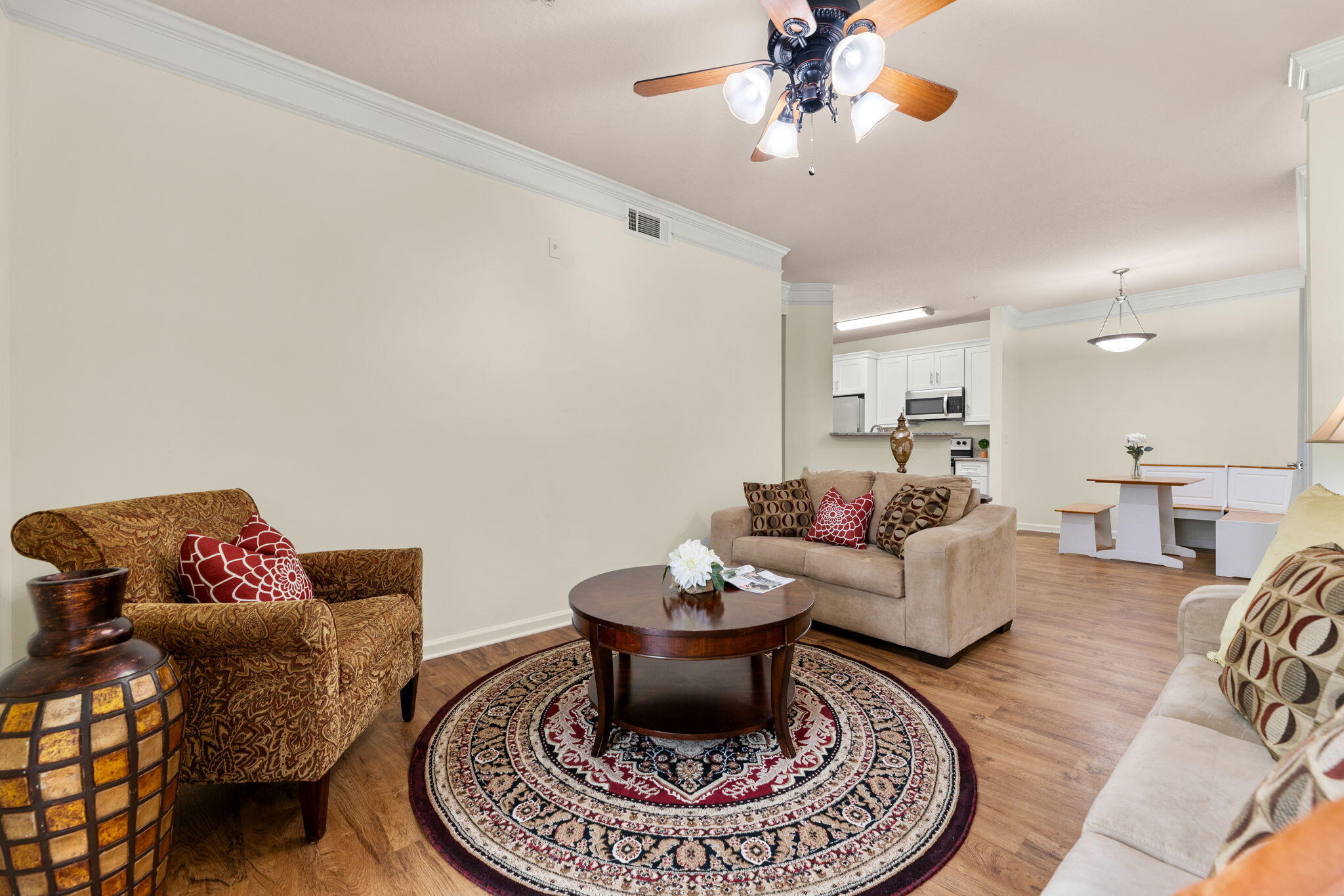 Property image 3 of 1300 Park West Boulevard 813 in Park West, Mount Pleasant, SC 29466