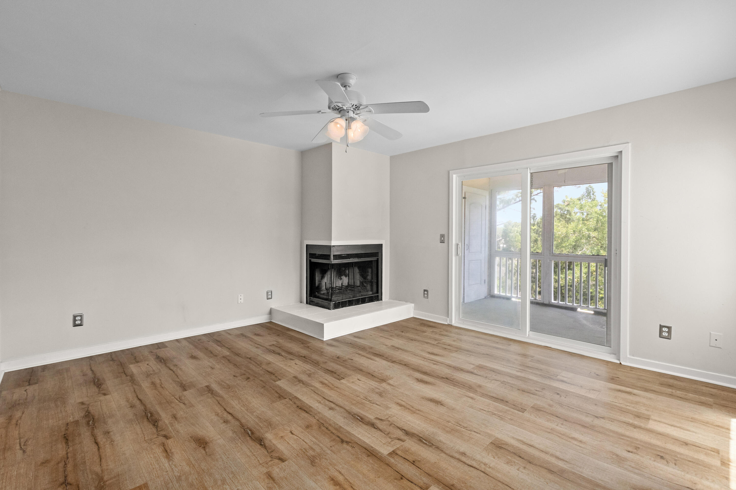 Property image 3 of 2333 Tall Sail Drive 607 in Seagate, Charleston, SC 29414