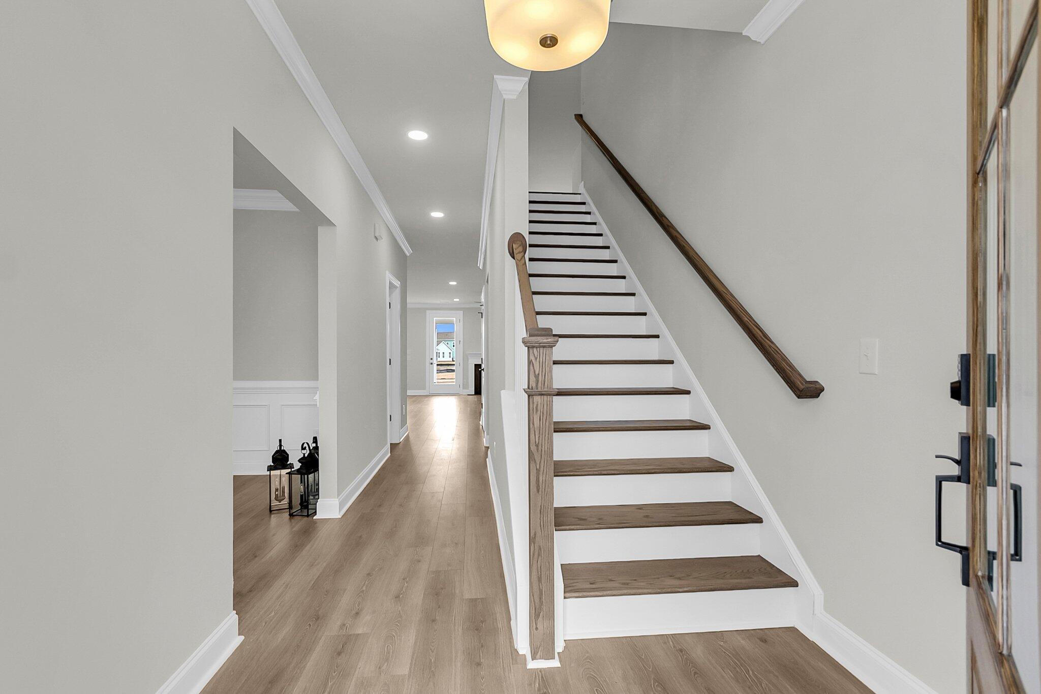 Property image 3 of 709 Maynard Lane in Cane Bay Plantation, Summerville, SC 29486