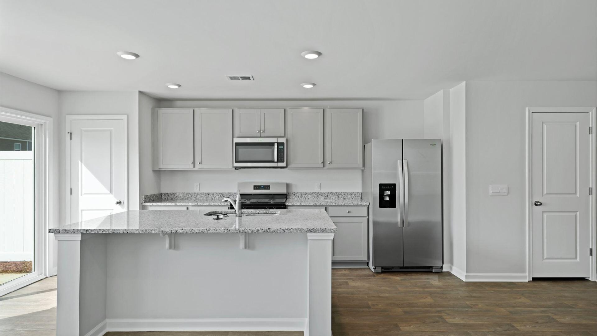 Property image 3 of 642 Pleasant Grove Way in Cane Bay Plantation, Summerville, SC 29486