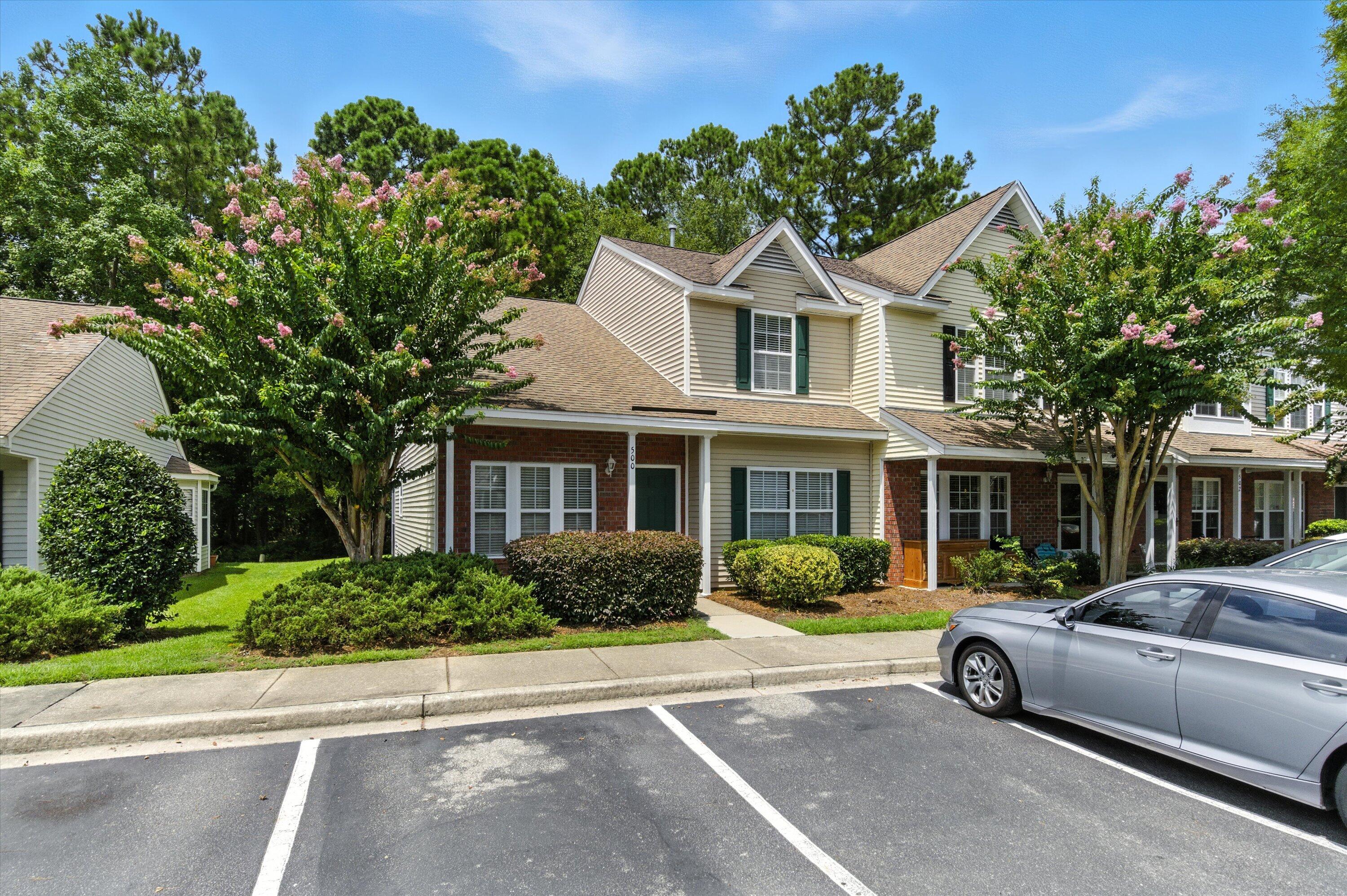 Property image 2 of 500 Yellow Hawthorn Circle in Summer Wood, Summerville, SC 29483